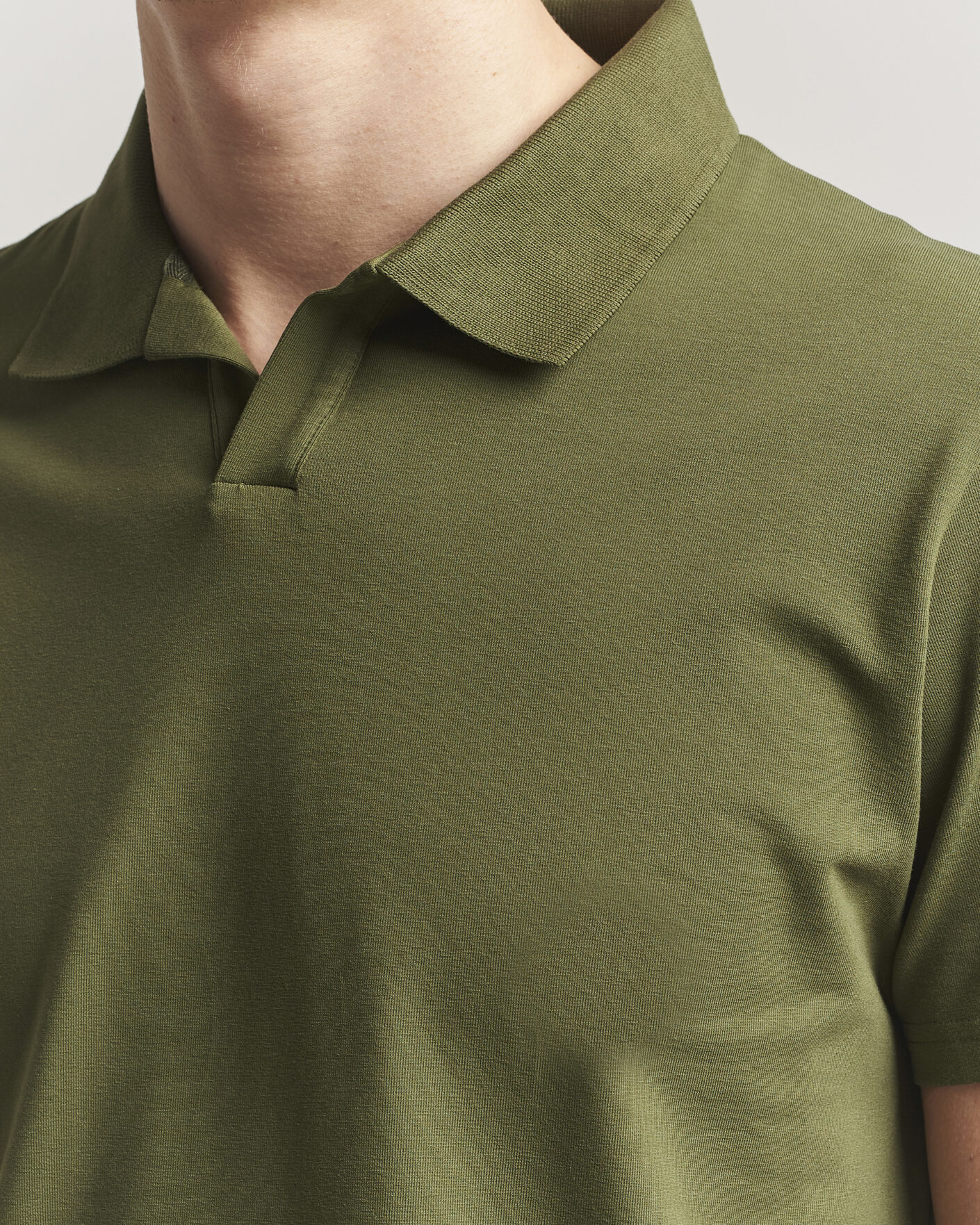 Men | Polo Shirts | Filippa K | Soft Lycra Polo T-Shirt Laurel Green