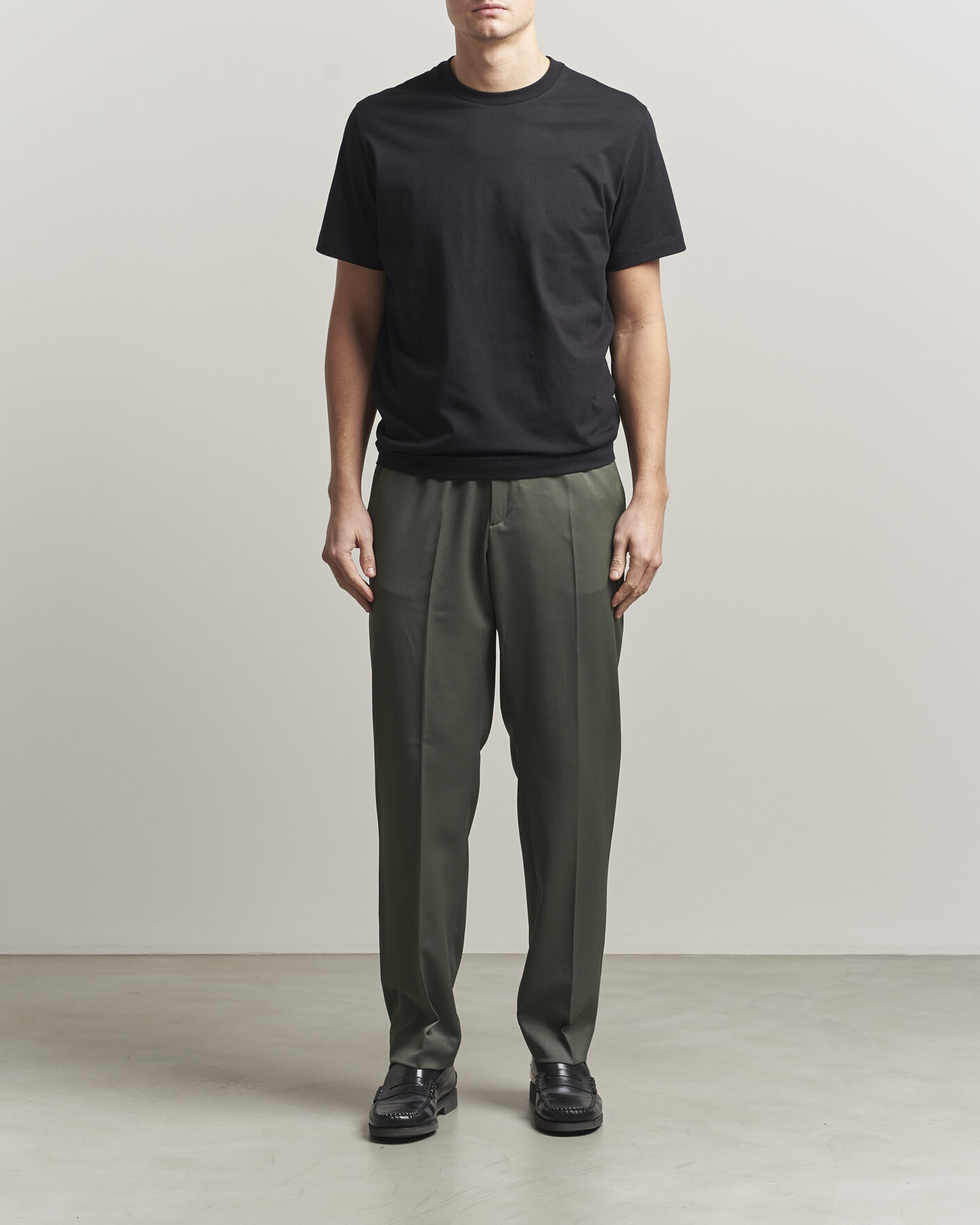 Men | T-Shirts | Filippa K | Filip Crew Neck T-Shirt Black