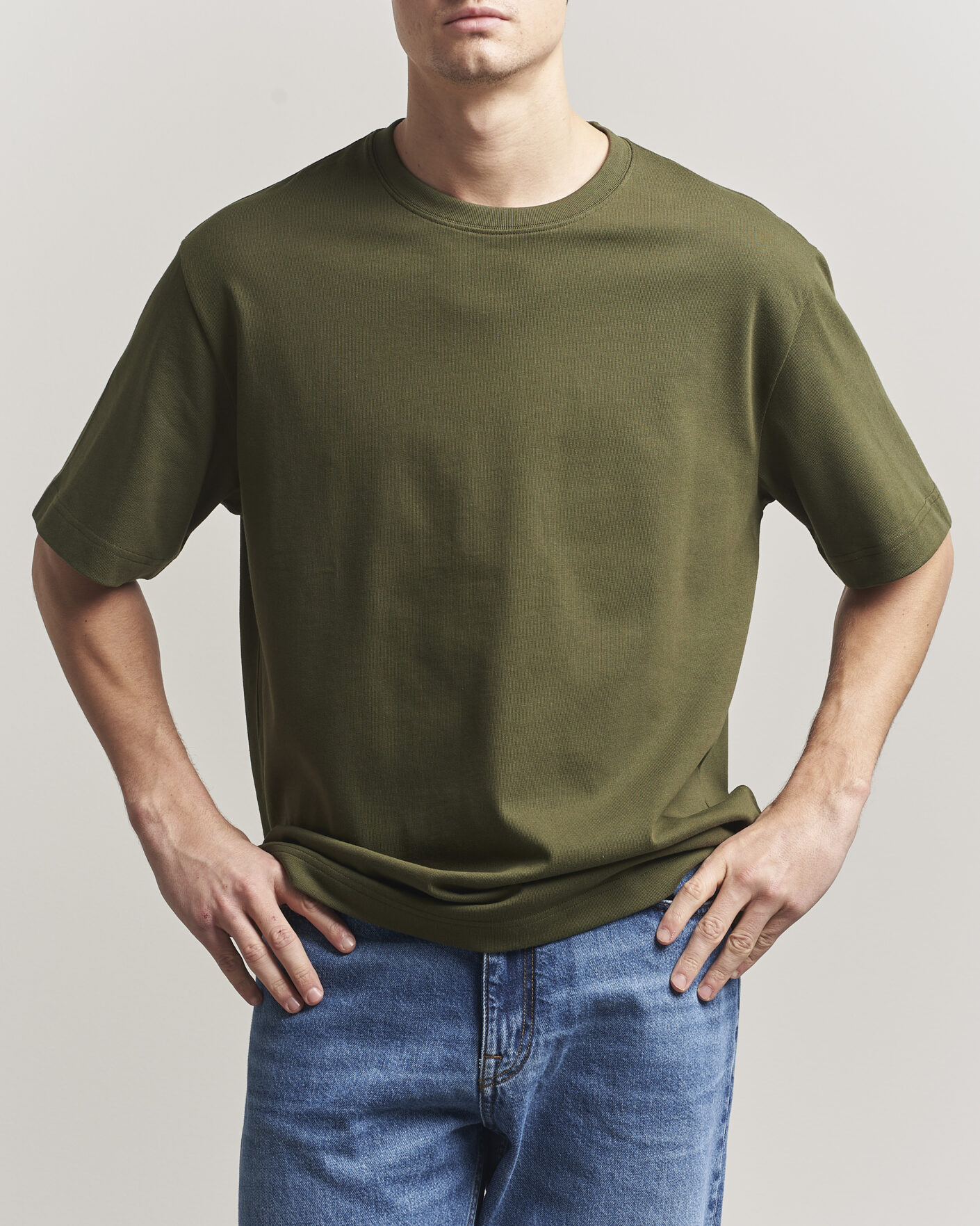 Men | T-Shirts | Filippa K | Heavy Cotton Crew Neck T-Shirt Midnight Green