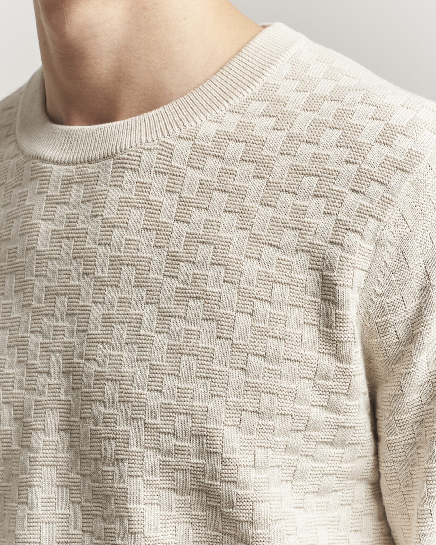Men | Sweaters & Knitwear | J.Lindeberg | Arthur Knit Cotton Sweater Moonbeam