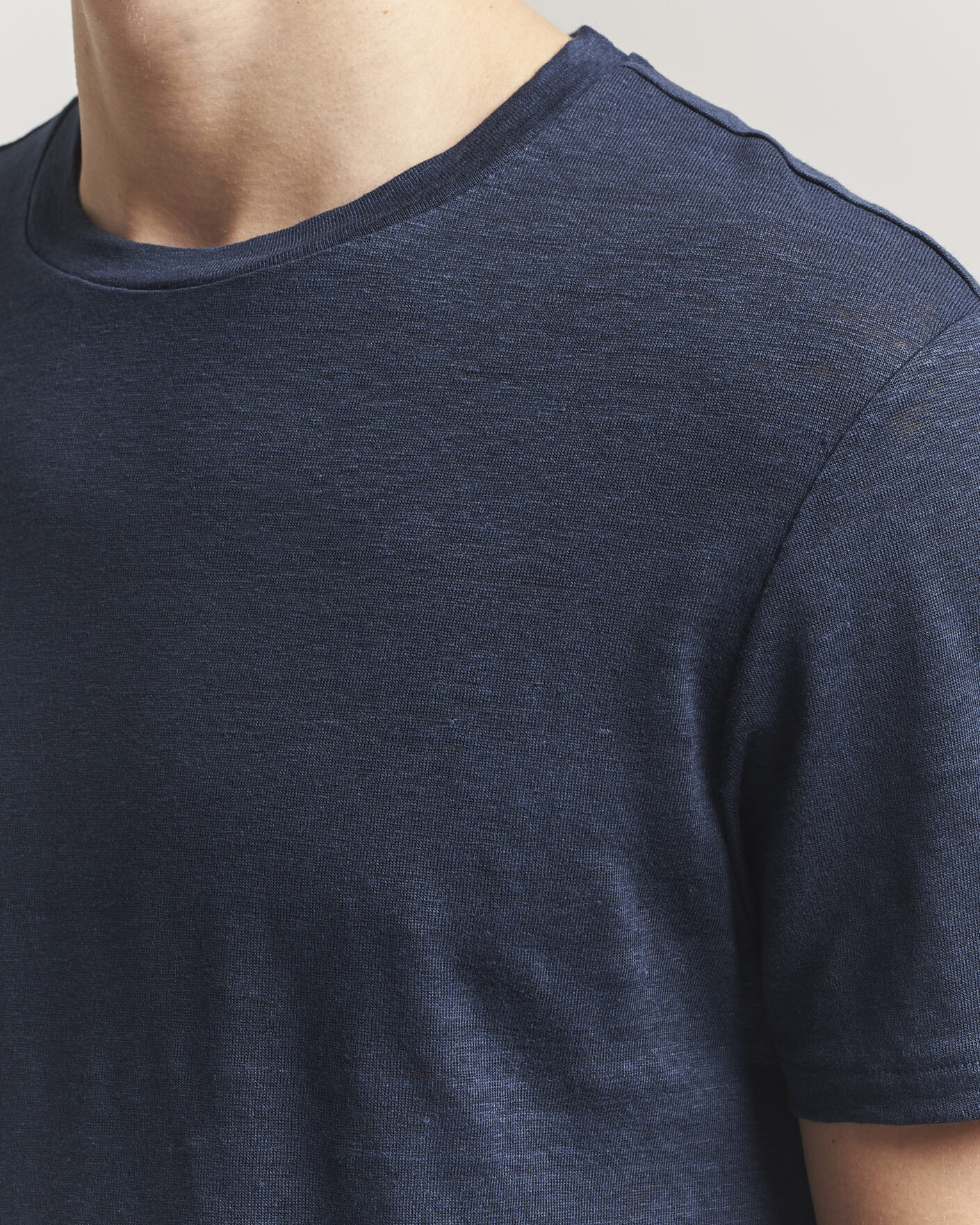 Men | T-Shirts | J.Lindeberg | Coma Linen T-Shirt JL Navy