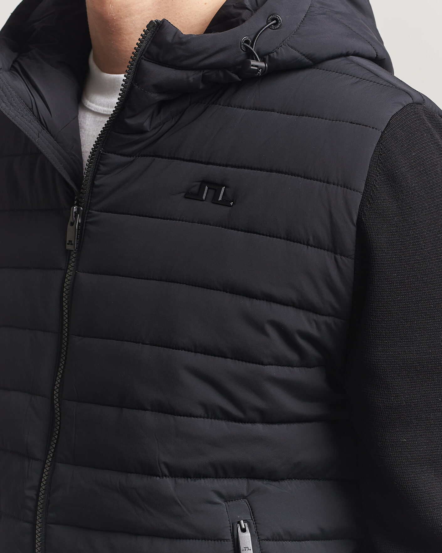 Men | Coats & Jackets | J.Lindeberg | Ebbe Hybrid Knit Hoodie Black