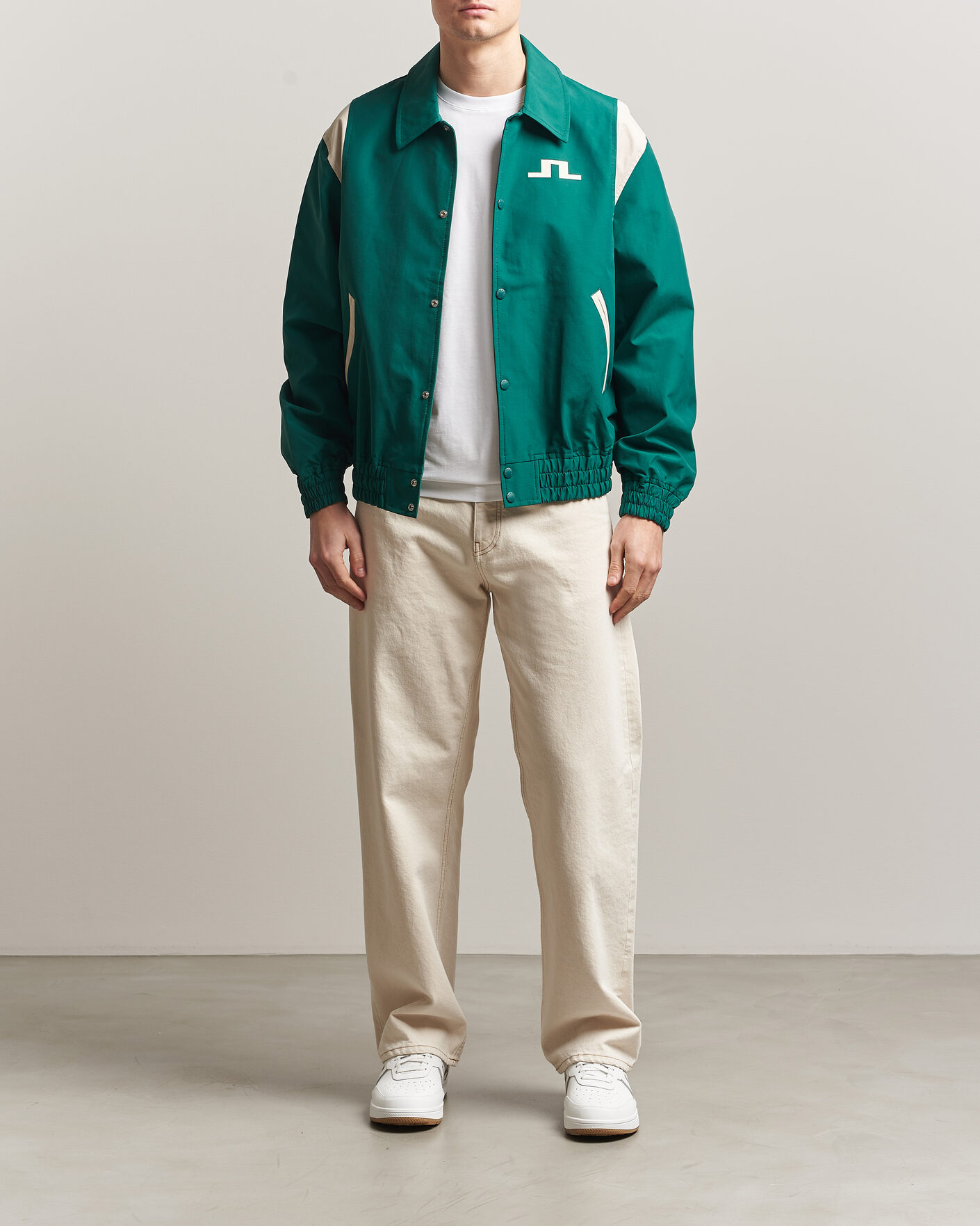 Men | Coats & Jackets | J.Lindeberg | Bridger Masters Tour Jacket Forest Biome