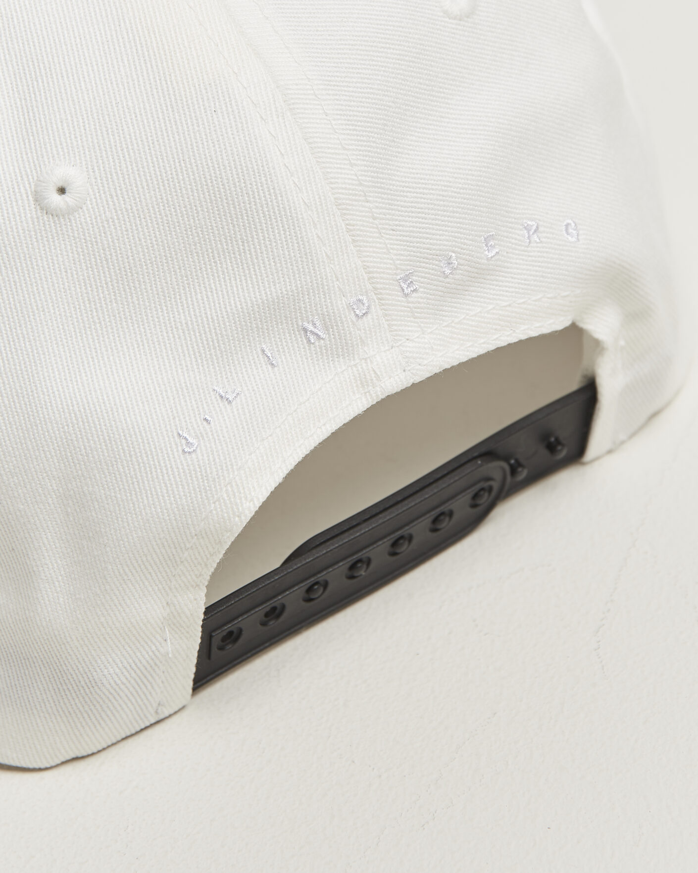 Men | Hats & Caps | J.Lindeberg | Heath Cap White