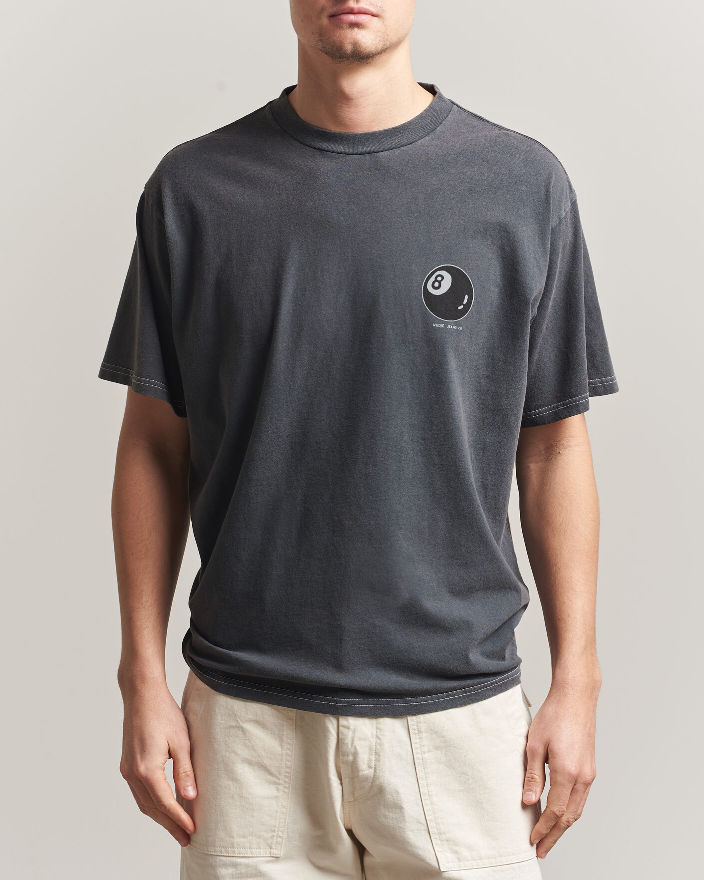 Men | T-Shirts | Nudie Jeans | Koffe Printed T-Shirt Antracite