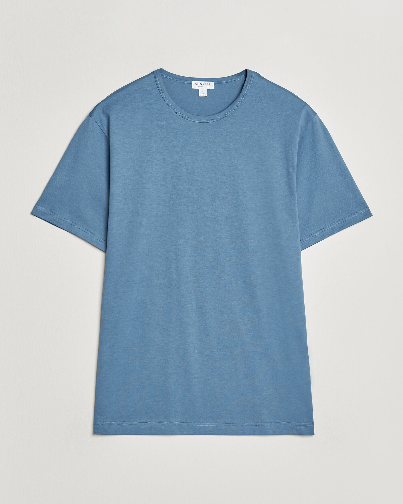 Men | T-Shirts | Sunspel | Crew Neck Q82 Cotton T-Shirt Air Force Blue