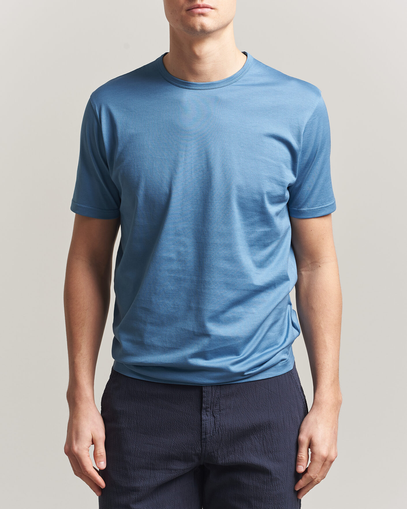 Men | T-Shirts | Sunspel | Crew Neck Q82 Cotton T-Shirt Air Force Blue