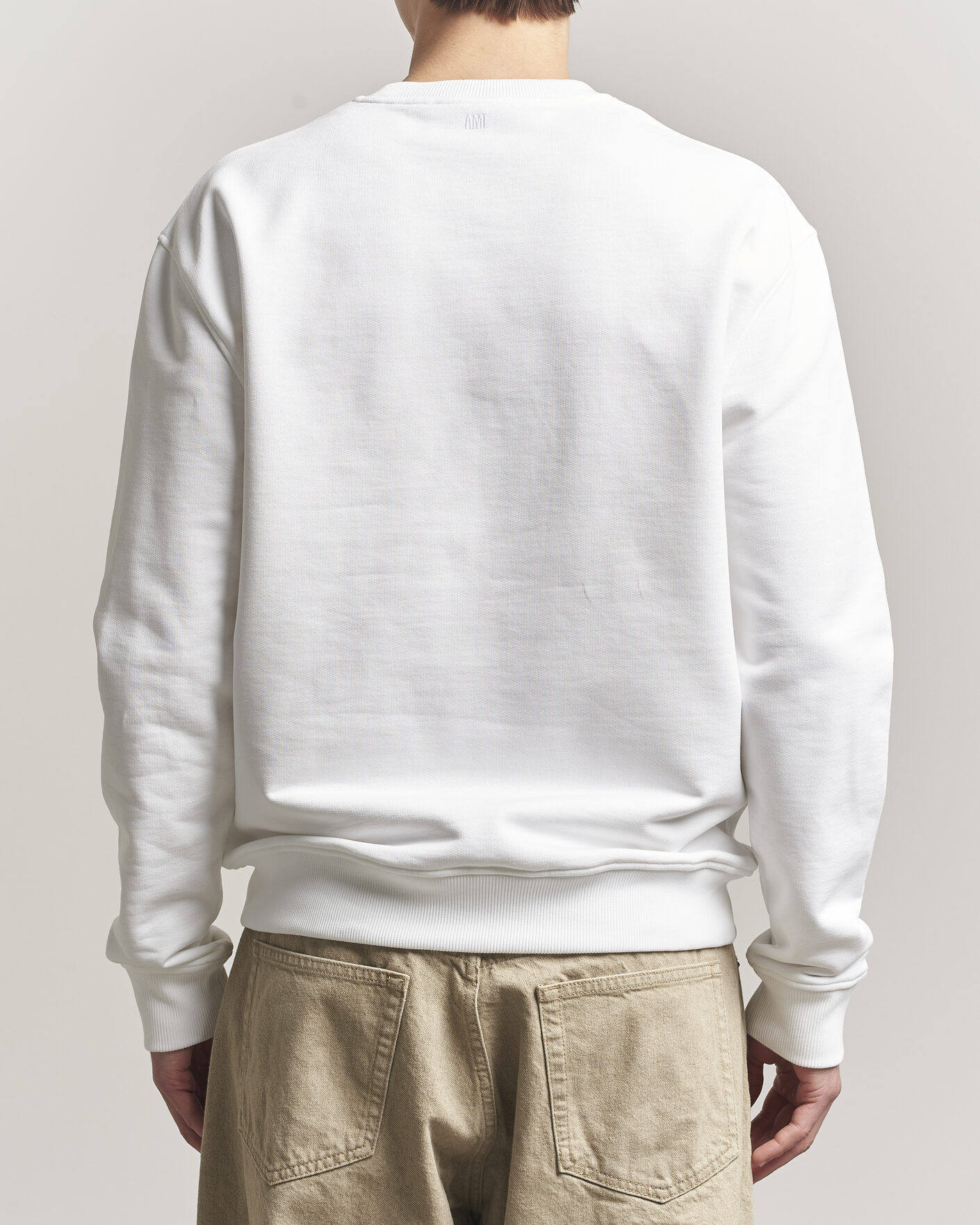 Men | Sweaters & Knitwear | AMI | Contrast Heart Logo Sweatshirt White
