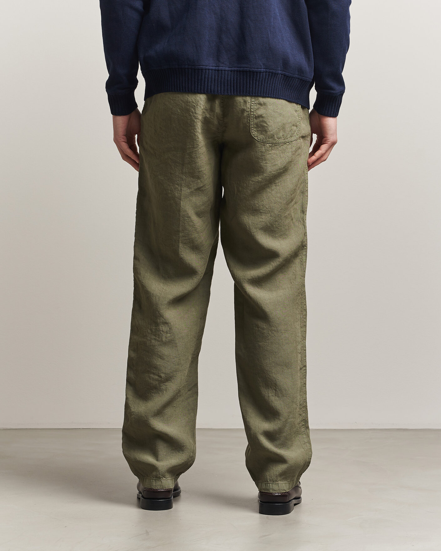 Men | Trousers | Aspesi | Ventura Linen Pants Military