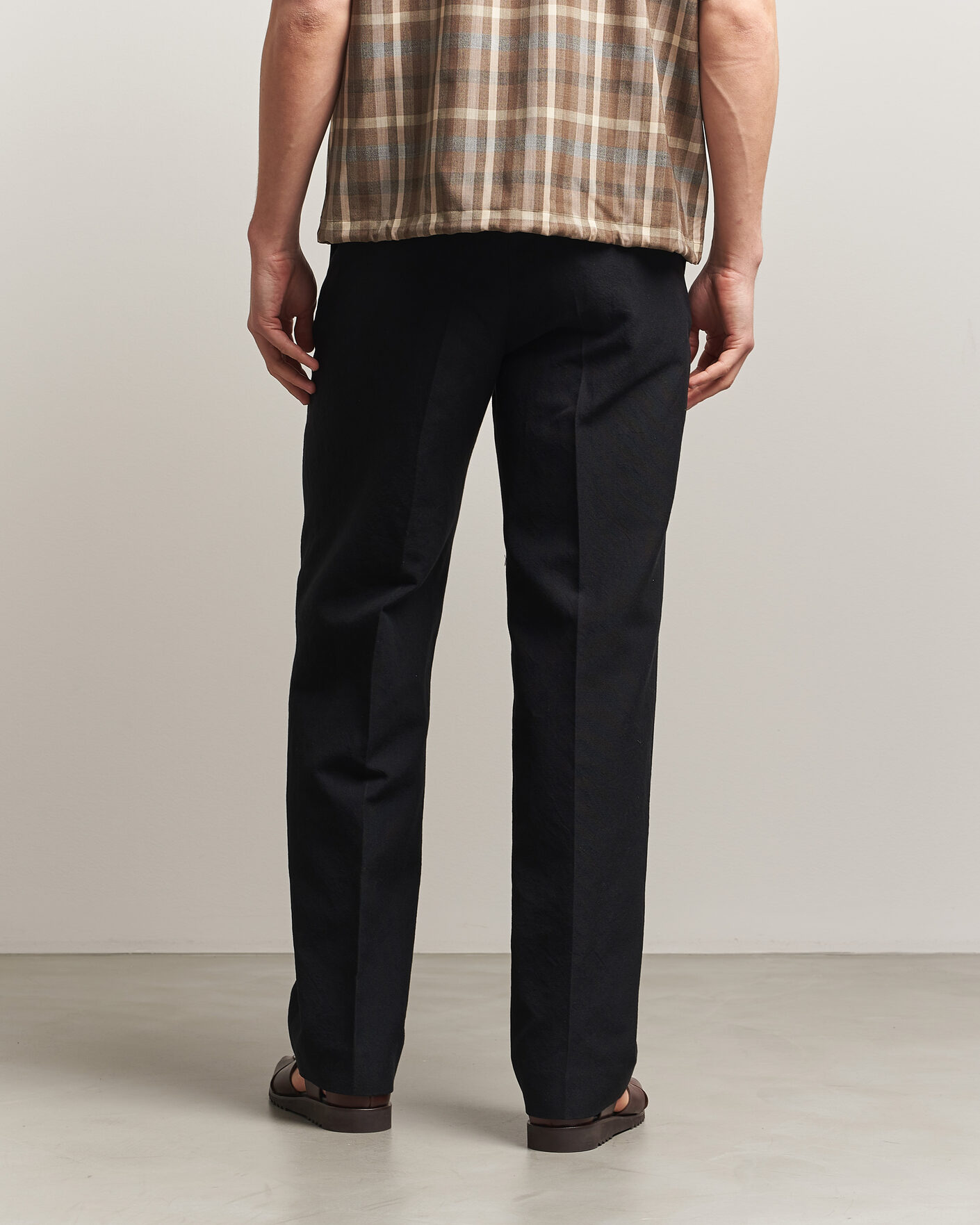 Men | Trousers | Auralee | Wool/Linen Ox Drawstring Pants Black