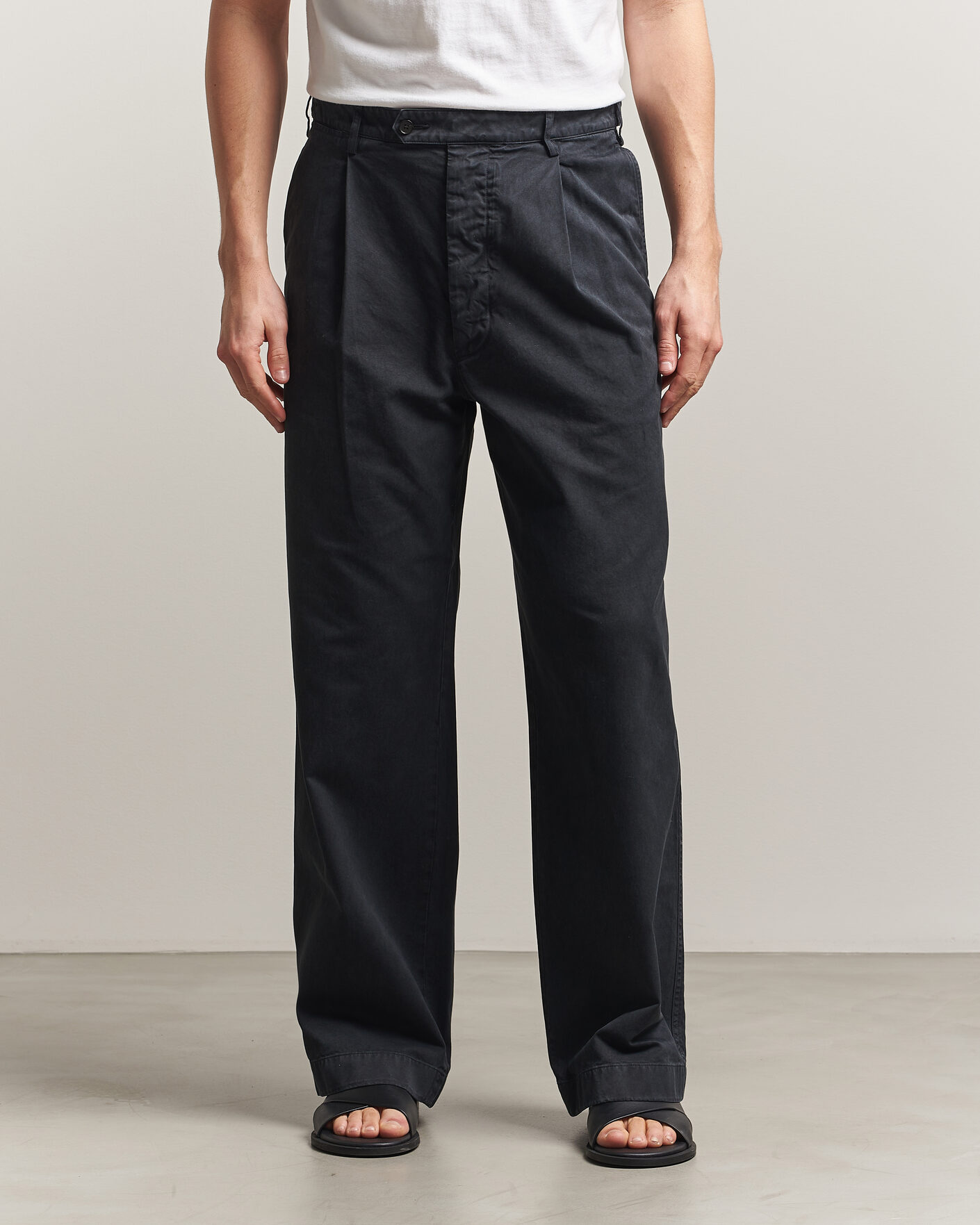 Men | Trousers | Auralee | Garment Dyed Finx Chinos Black