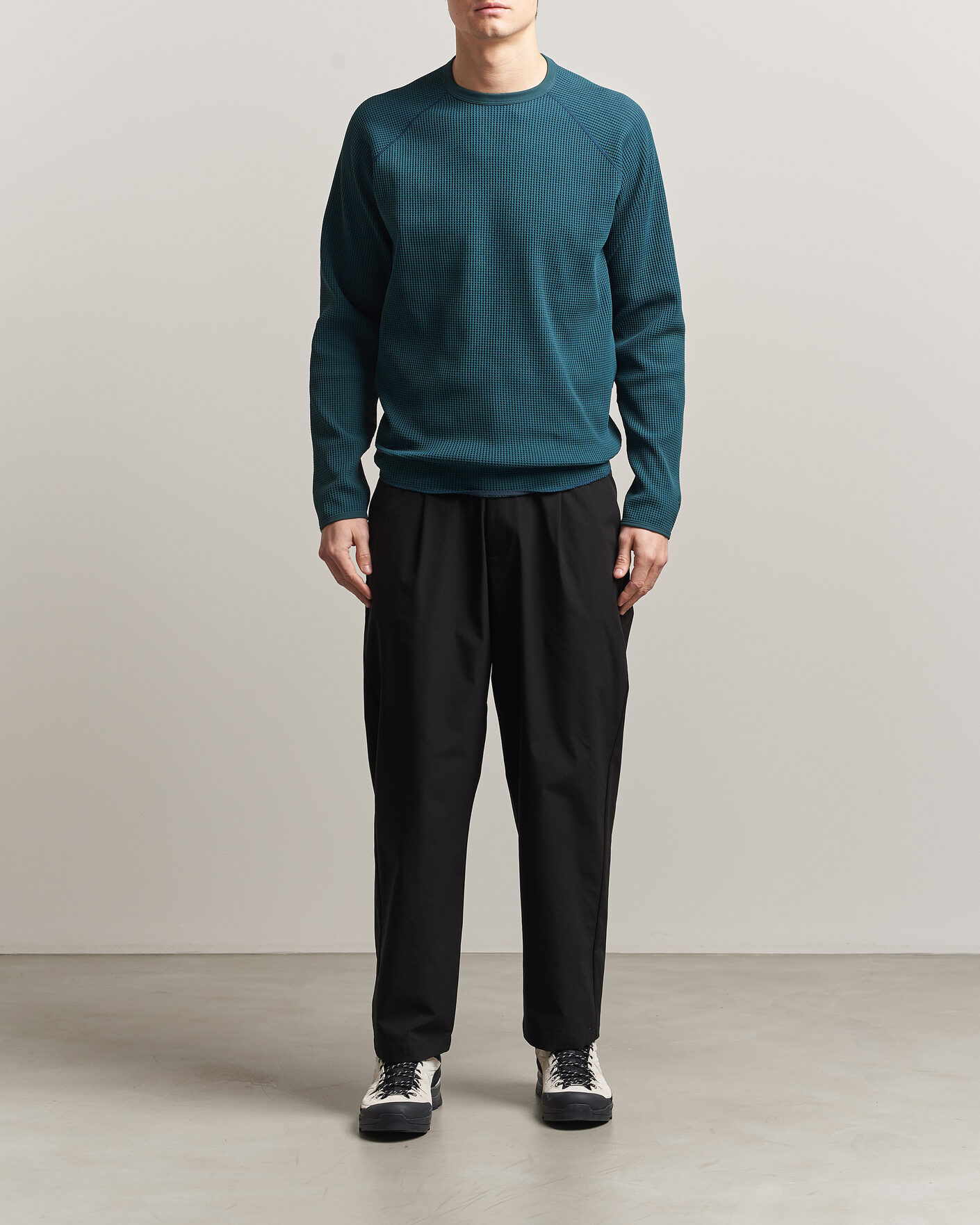 Men | T-Shirts | Goldwin | WF Light Long Sleeve T-Shirt Kokiran Green