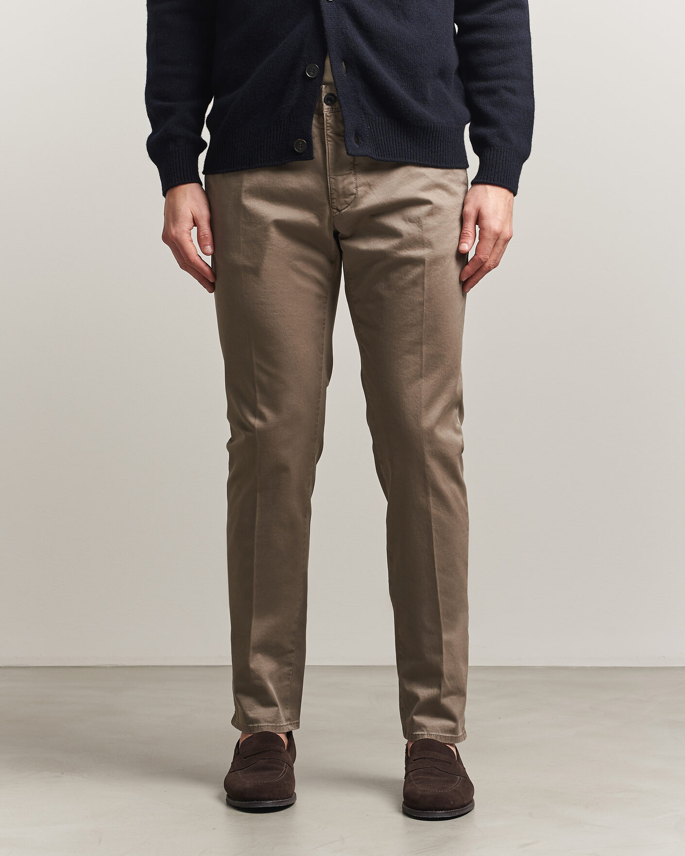 Men | Trousers | Incotex | Slim Fit Garment Dyed Slacks Taupe