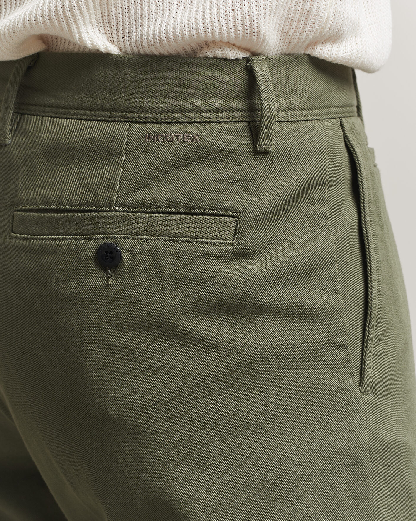 Men | Trousers | Incotex | Regular Fit Uniform Cotton Slacks Military
