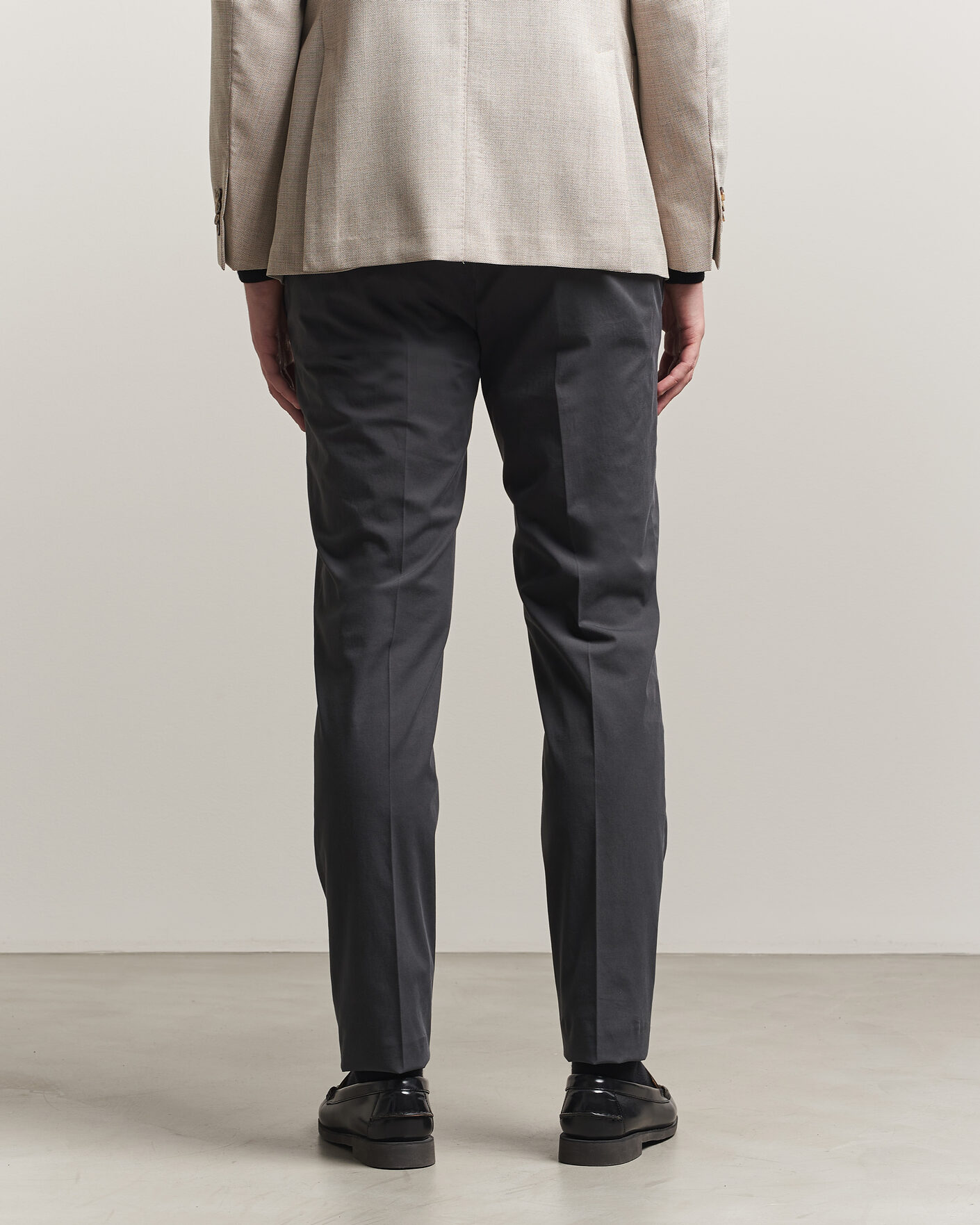 Men | Trousers | Incotex | Slim Fit Comfort Chinos Dark Grey