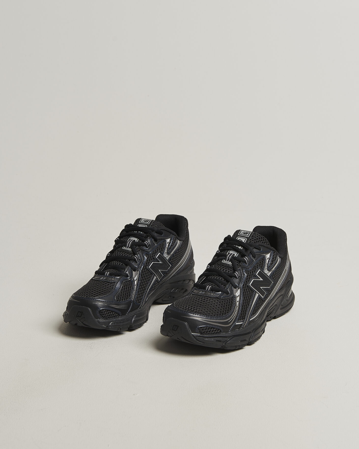 Men | Sneakers | New Balance | 740 Sneakers Black