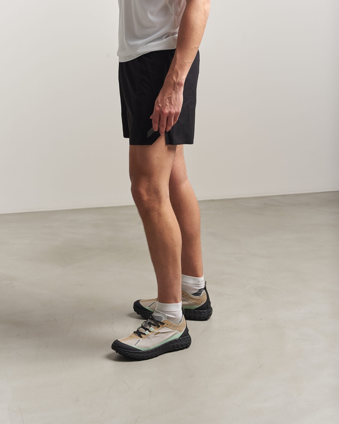 Men | Trail Sneakers | Norda | 001 Running Sneakers Astral