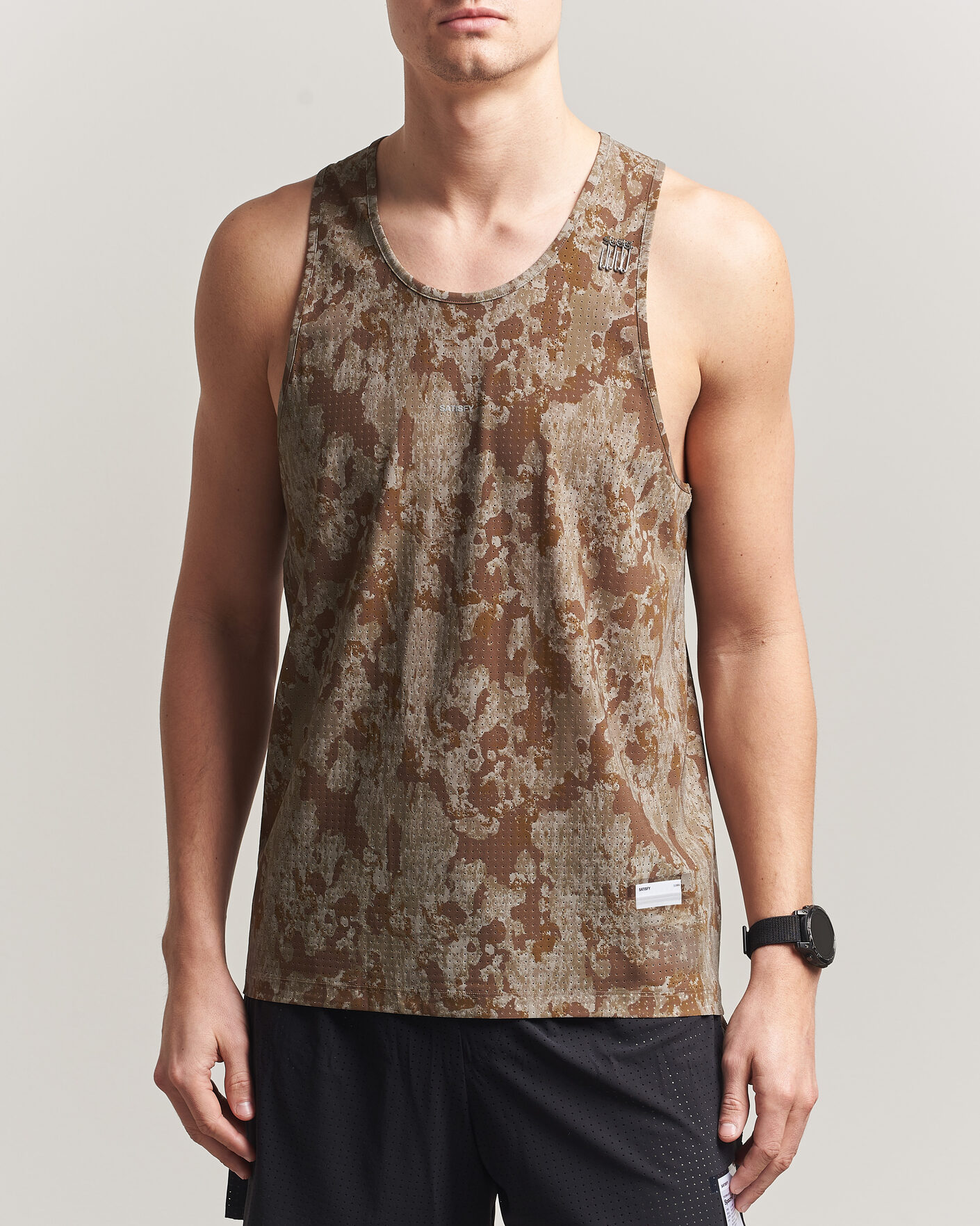 Men | T-Shirts | Satisfy | Space-O Singlet Camo