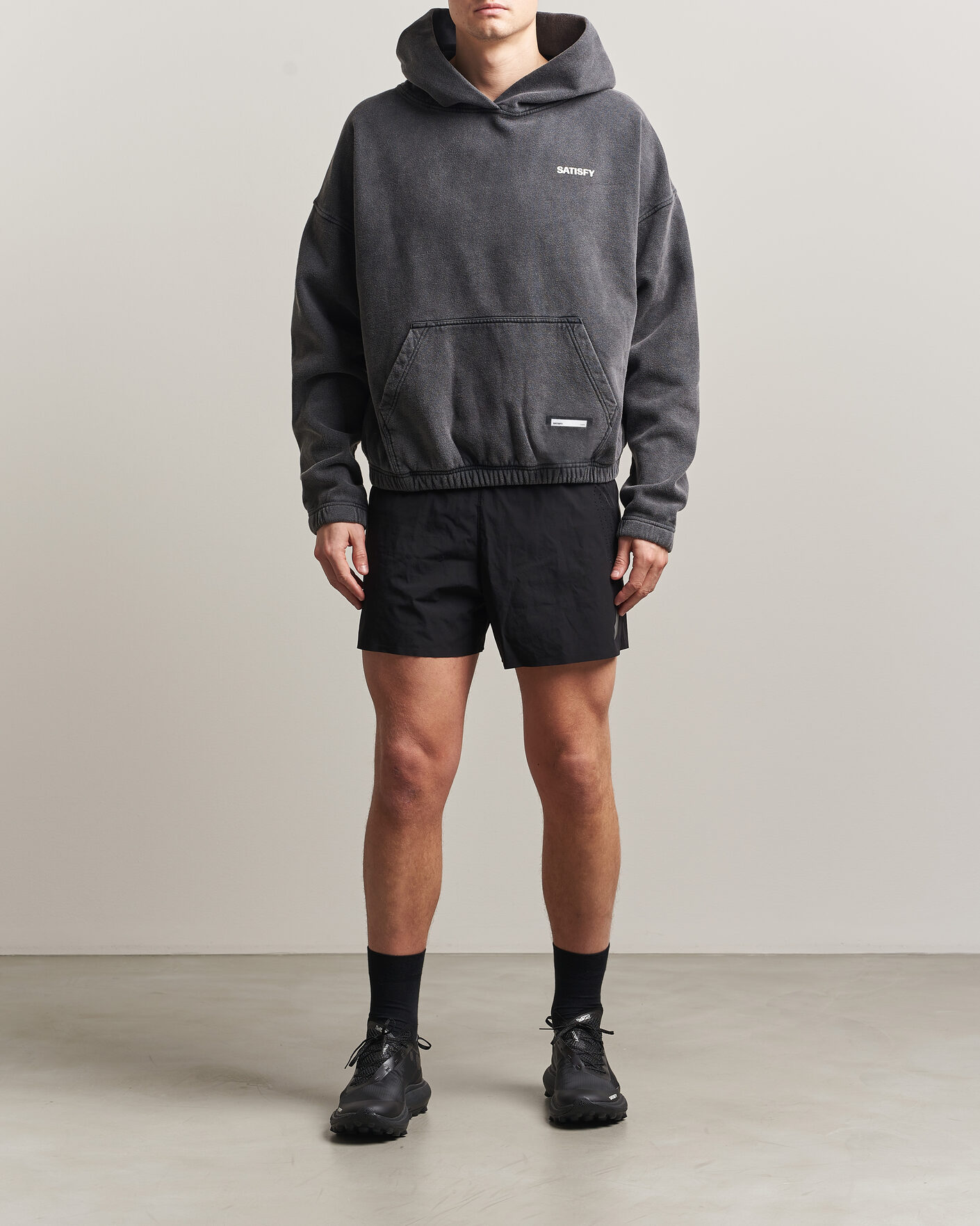 Men | Sweaters & Knitwear | Satisfy | SoftCell Hoodie Aged Black