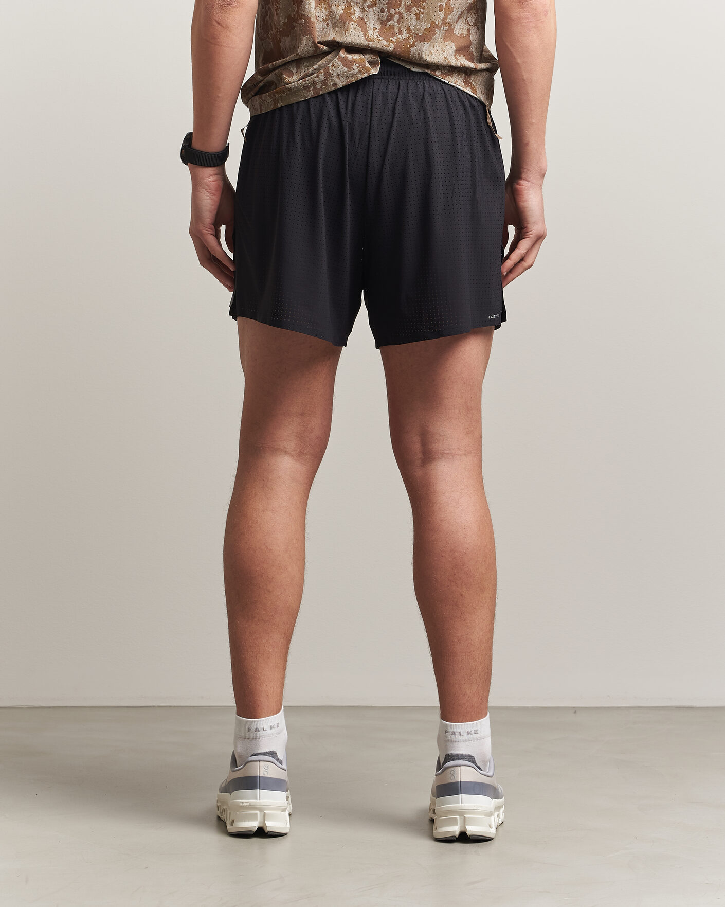 Men | Shorts | Satisfy | Space-O 5 Inch Shorts Black