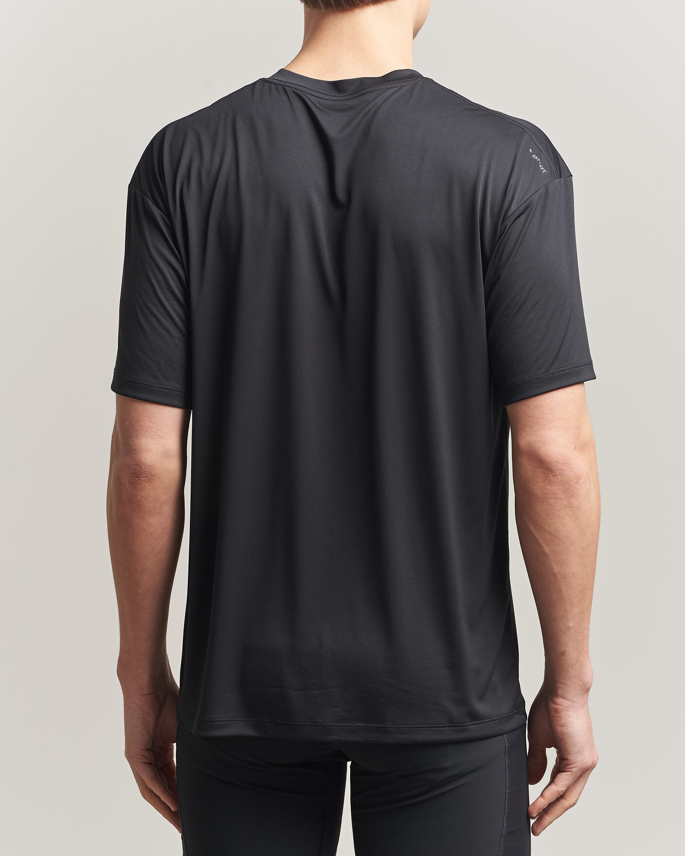 Men | T-Shirts | Satisfy | AuraLite T-Shirt Black