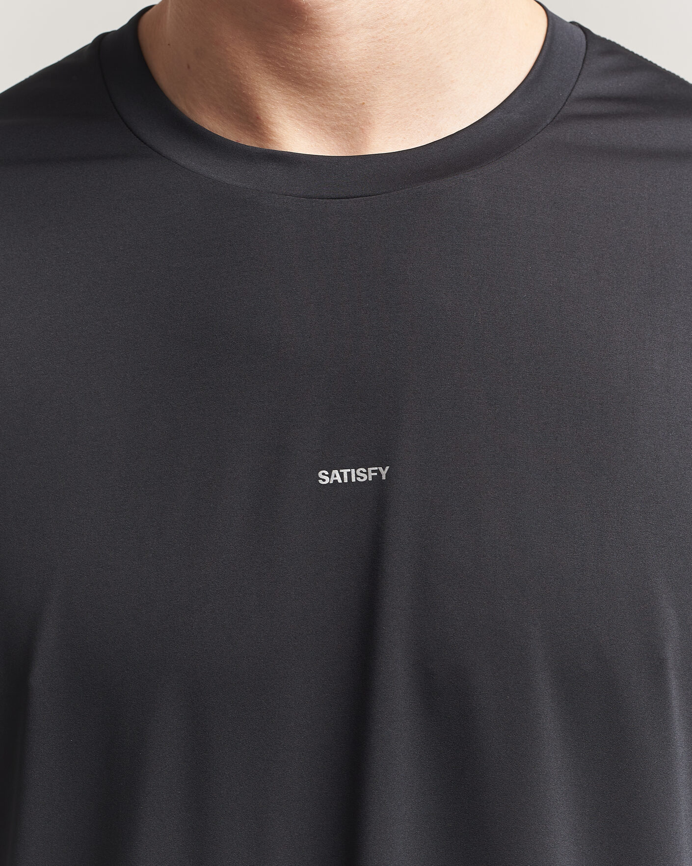 Men | T-Shirts | Satisfy | AuraLite T-Shirt Black