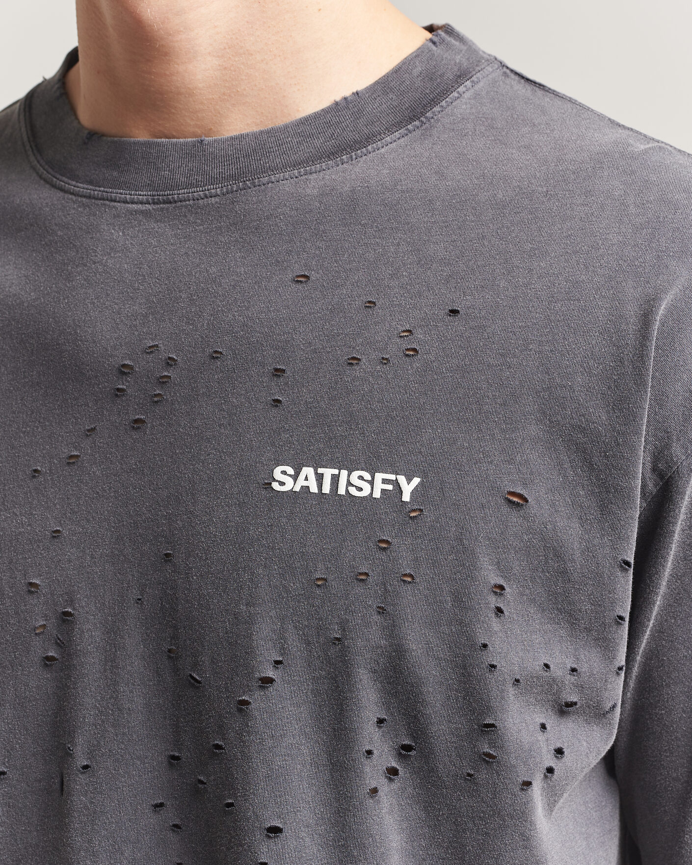 Men | T-Shirts | Satisfy | MothTech Small Logo T-Shirt Aged Black