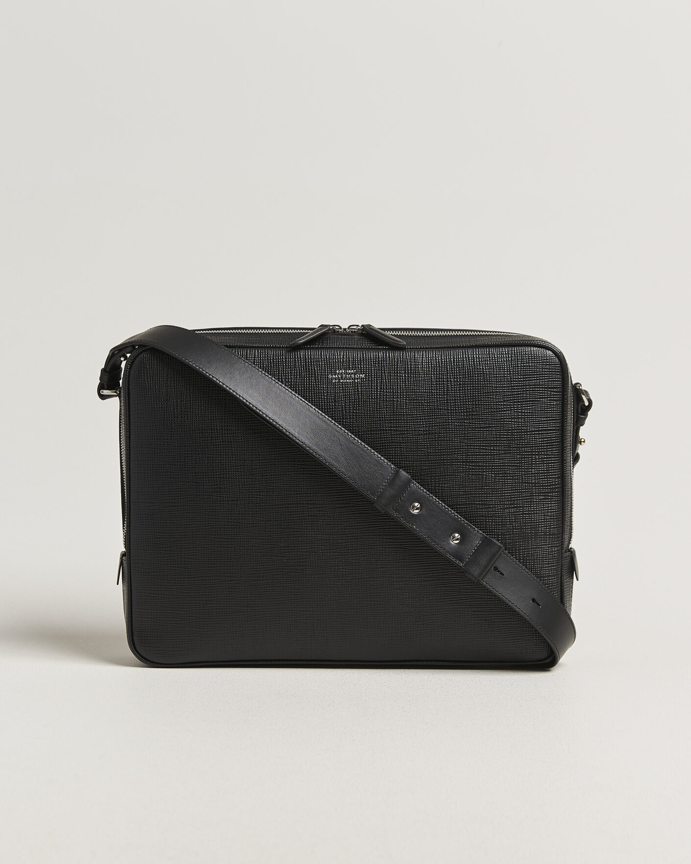 Men | Bags | Smythson | Panama Slim Messenger Bag Black