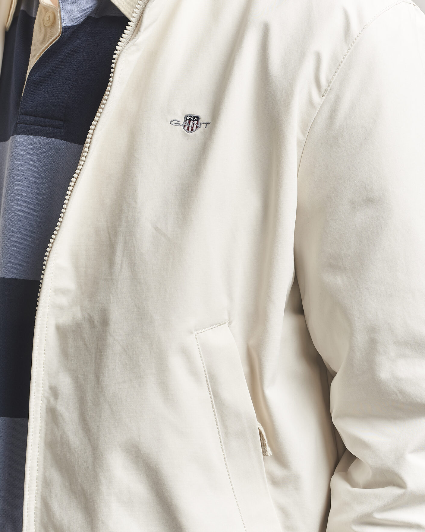 Men | Coats & Jackets | Gant | Lightweight Hampshire Jacket Sand