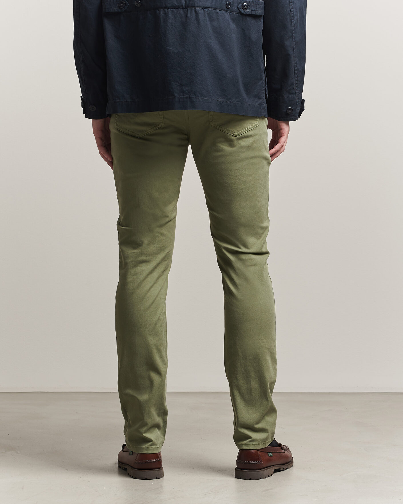 Men | Trousers | GANT | Slim Fit Desert 5-Pocket Pants Dry Herb Green