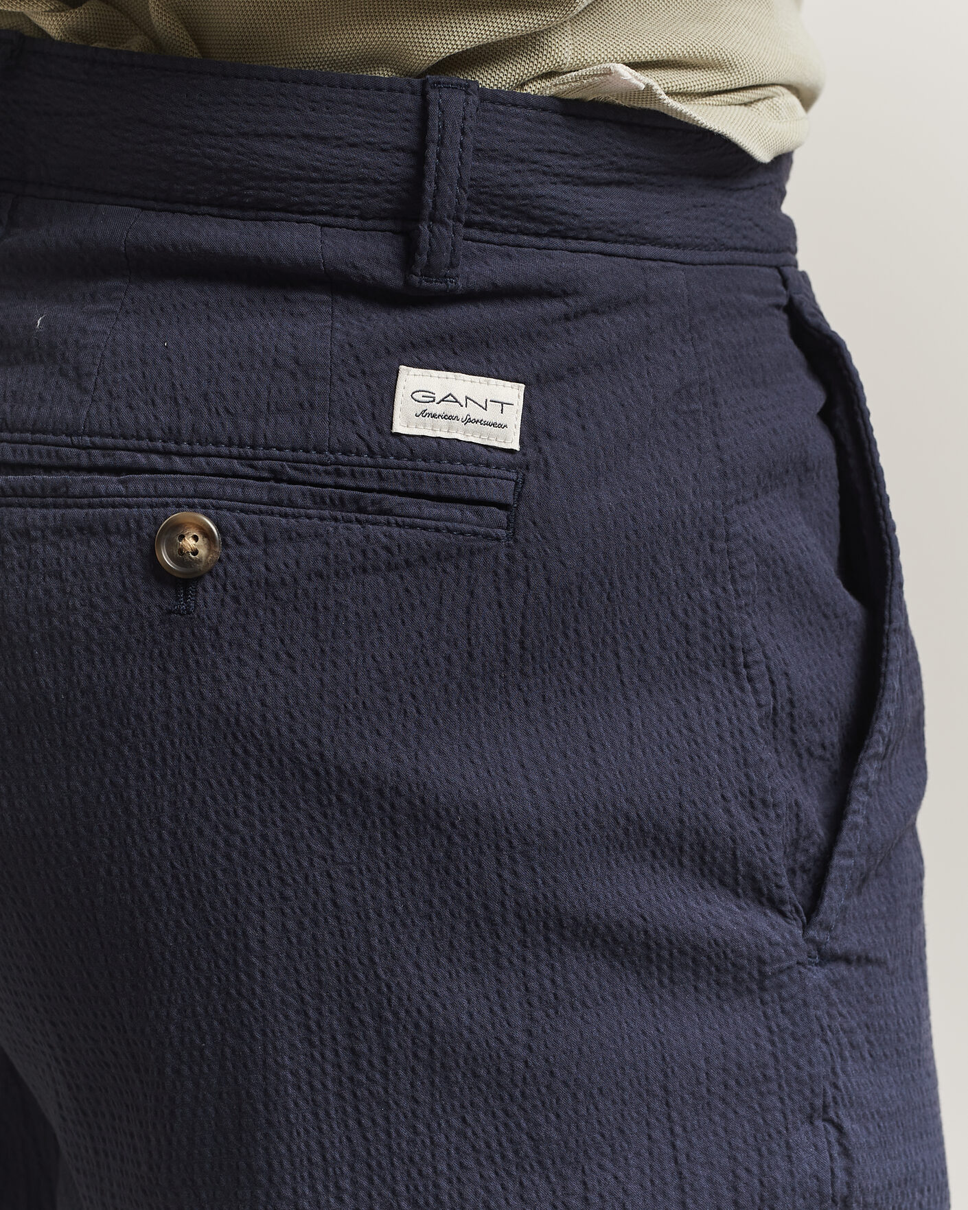 Men | Trousers | Gant | Regular Fit Garment Dyed Seersucker Pants Evening Blue