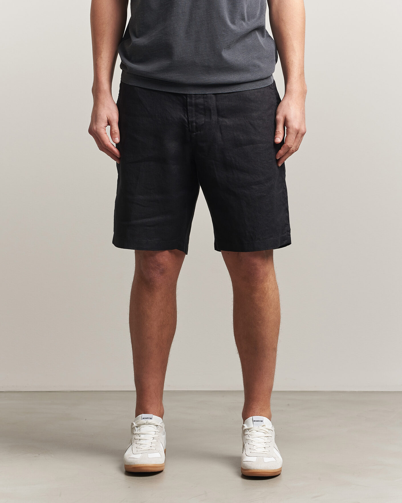 Men | Shorts | GANT | Regular Fit Linen Drawstring Shorts Black