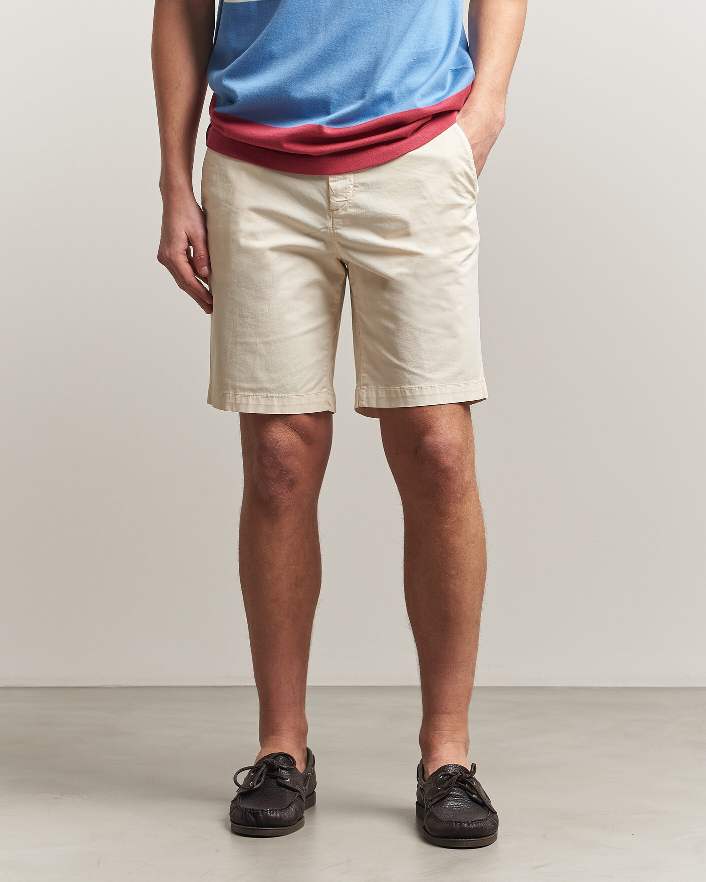 Men | Shorts | GANT | Regular Sunfaded Shorts Cream