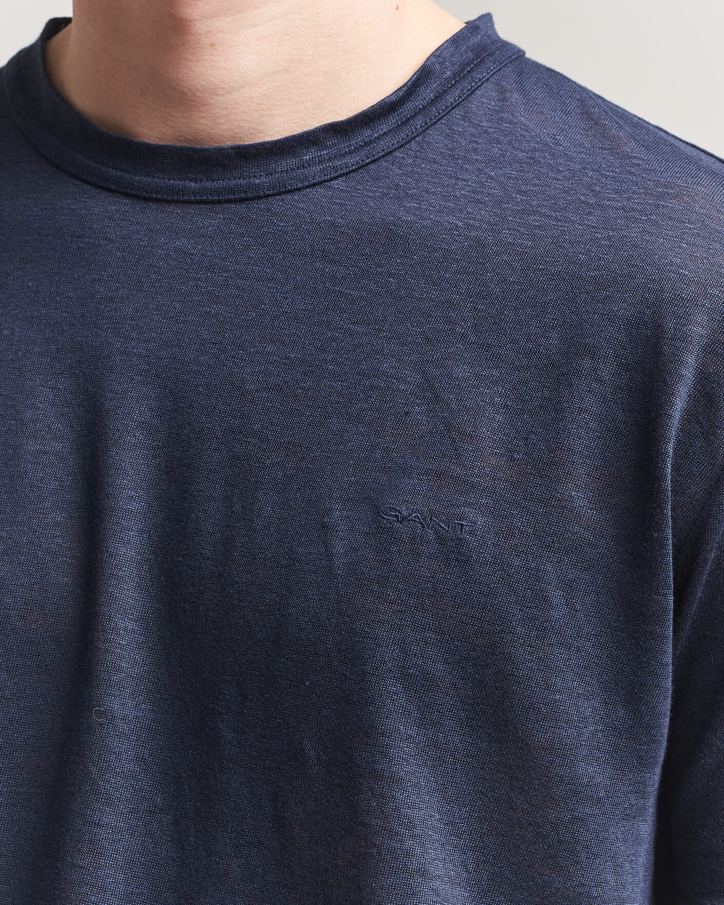 Men | T-Shirts | GANT | Linen T-Shirt Evening Blue
