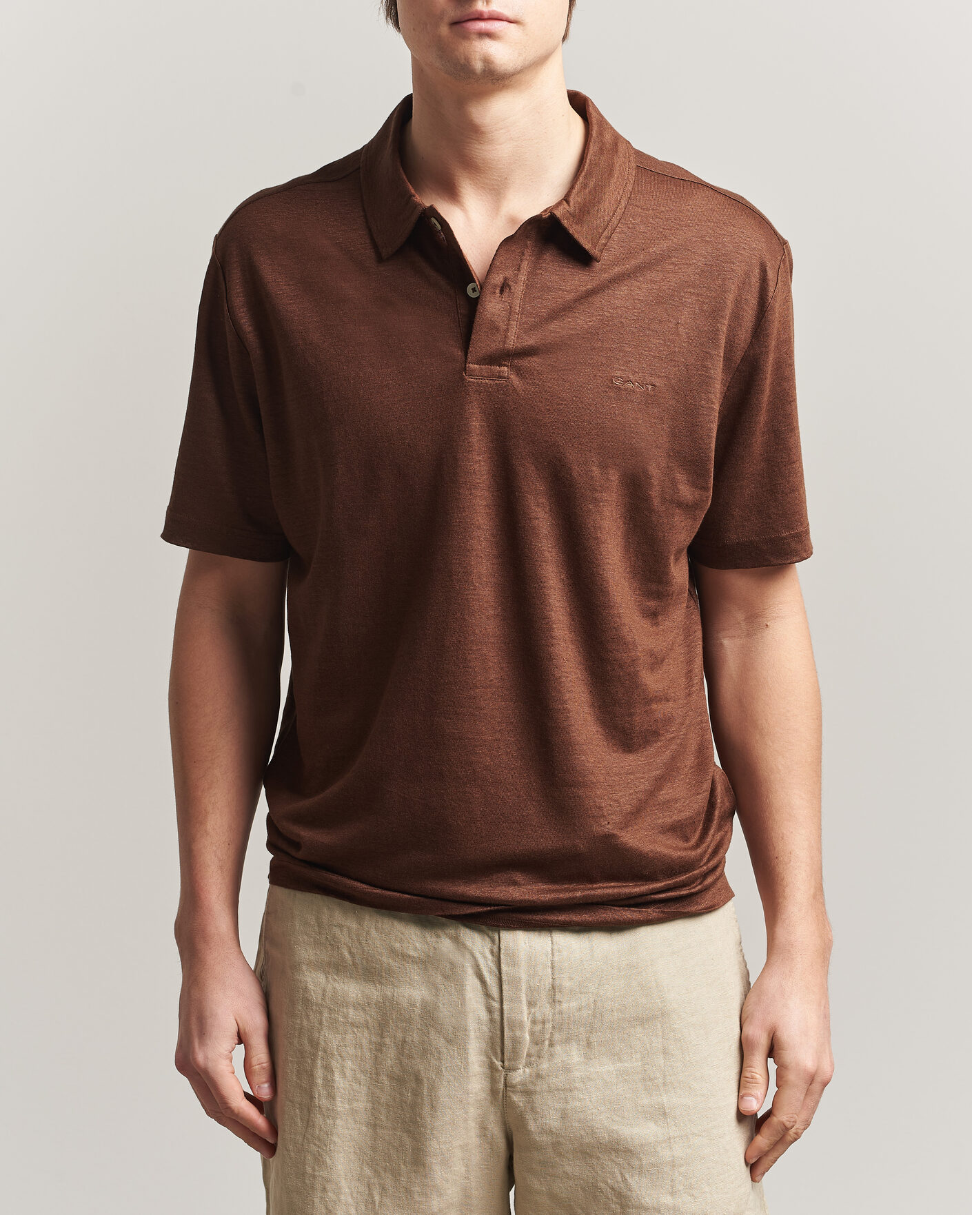 Men | Polo Shirts | GANT | Linen Polo Mahogany Brown