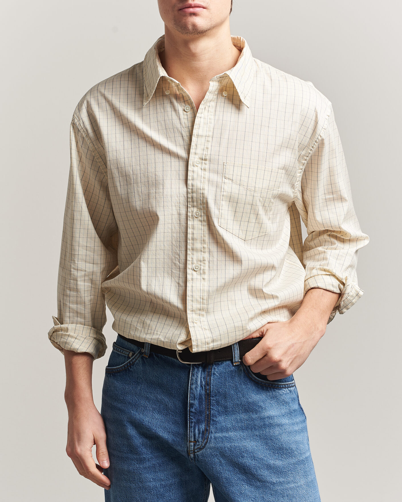 Men | Shirts | Gant | Relaxed Fit Dreamy Oxford Checked Shirt Creamed White