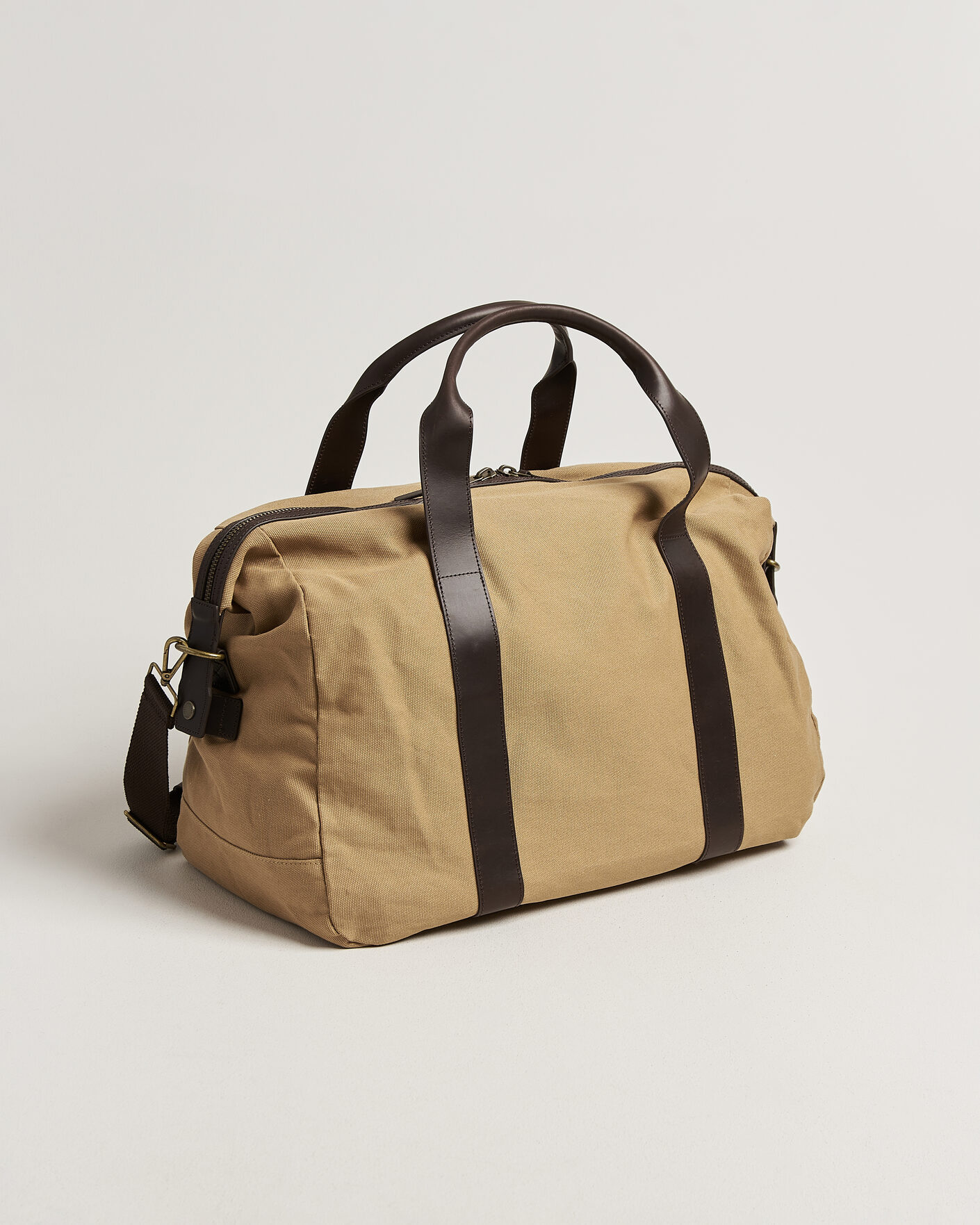 Men | Bags | GANT | Washed Canvas Duffle Bag Warm Khaki