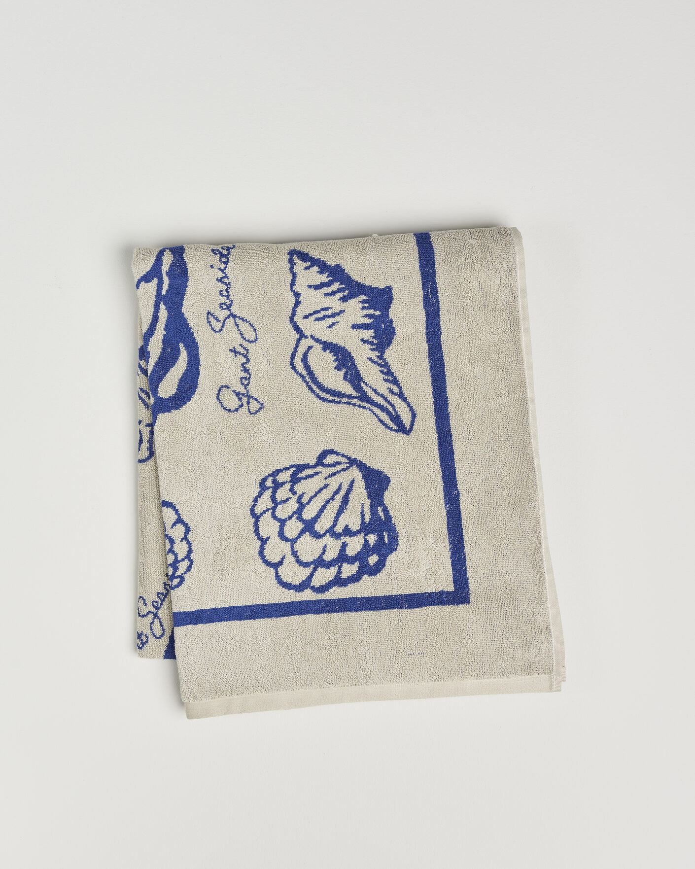 Men | Fabrics | GANT | Seashell Print Beach Towel Faded Beige