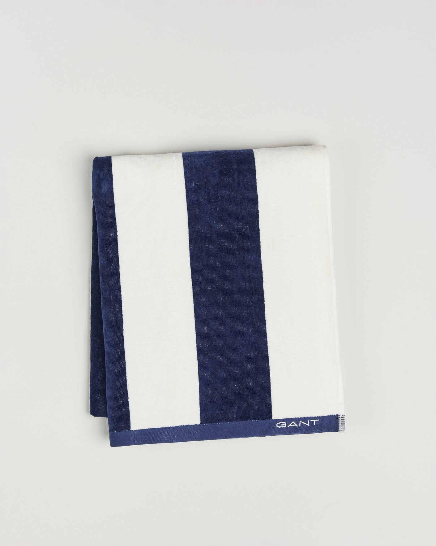 Men | Fabrics | GANT | Striped Beach Towel Vintage Blue