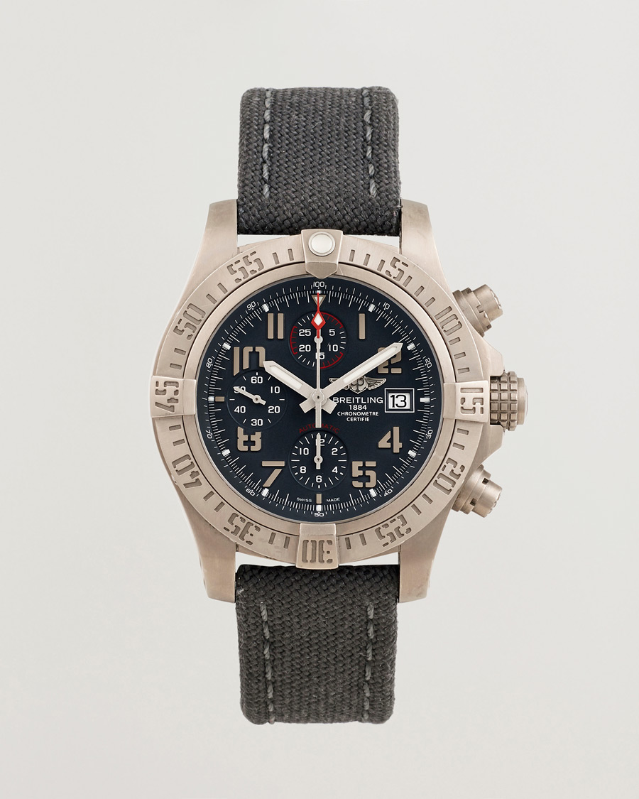 Men | Breitling Pre-Owned Avenger Bandit | Breitling Pre-Owned | Avenger Bandit