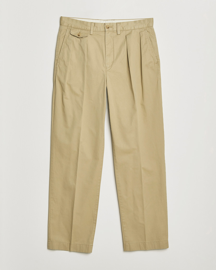 Men | Trousers | GANT | Regular Pleated Twill Chinos Woody Beige