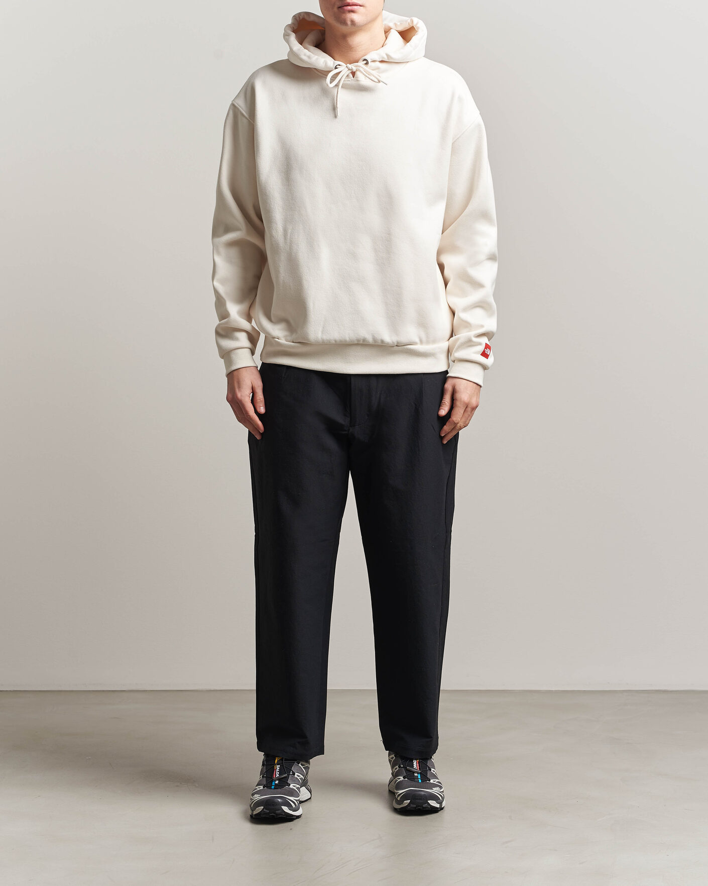 Men | Sweaters & Knitwear | The North Face | Red Box Hoodie White Dune