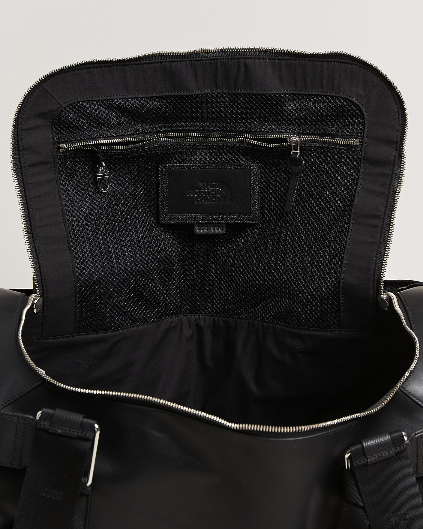 Men | Bags | The North Face | Anniversary Base Camp Duffel Leather Black
