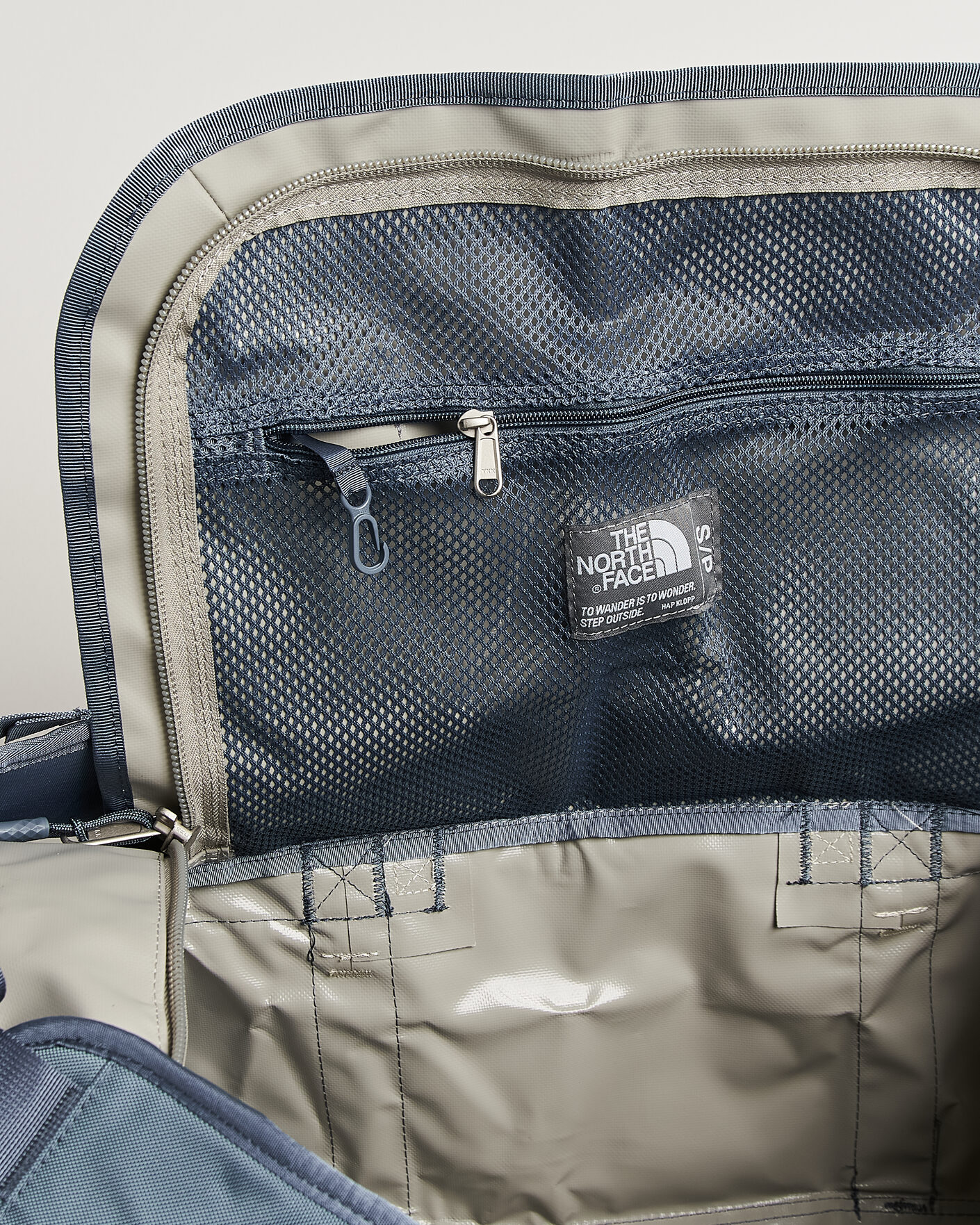 Men | Bags | The North Face | Base Camp Duffel S Stone Slab