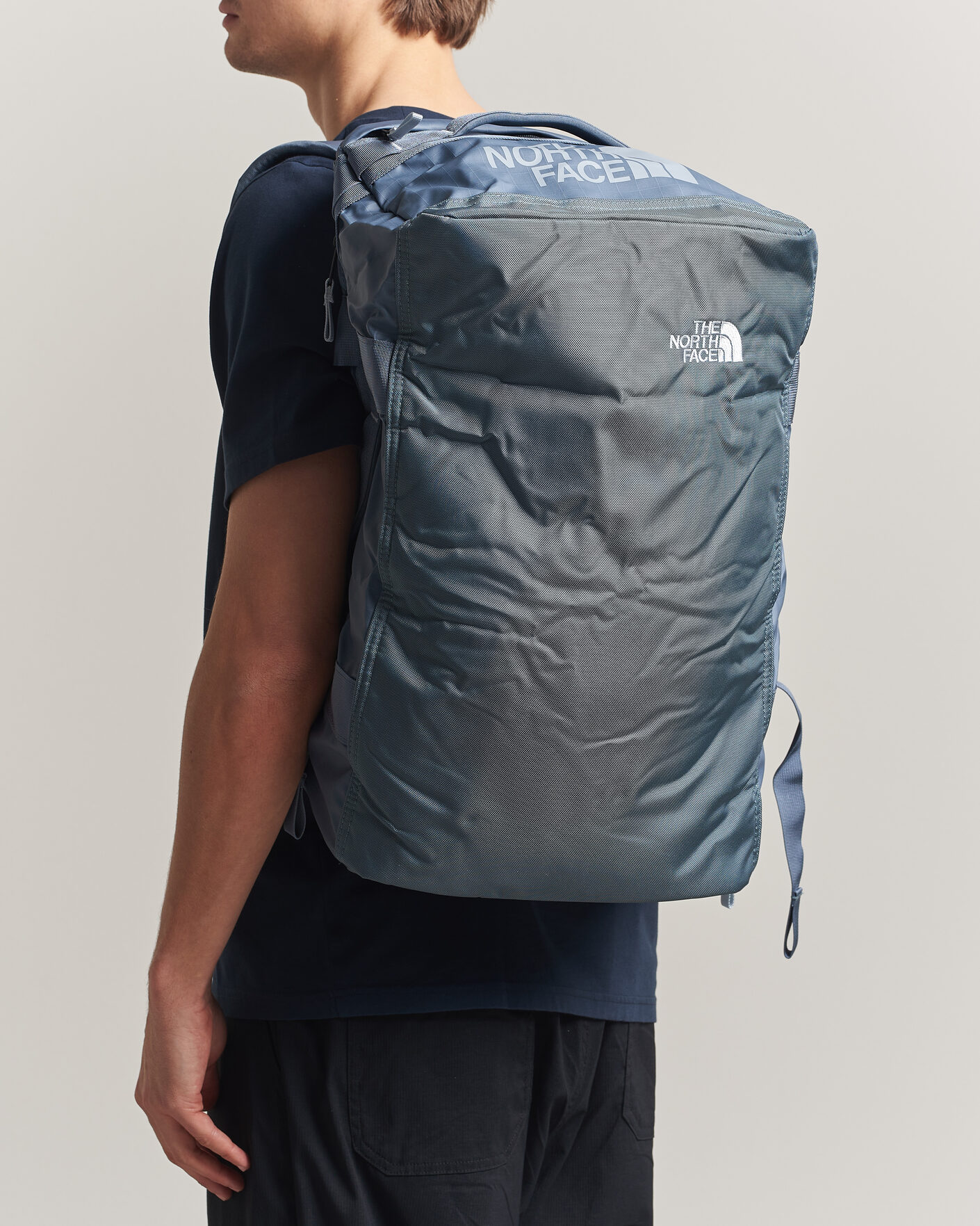 Men | Bags | The North Face | Base Camp Voyager Duffel 42 Granite Grey