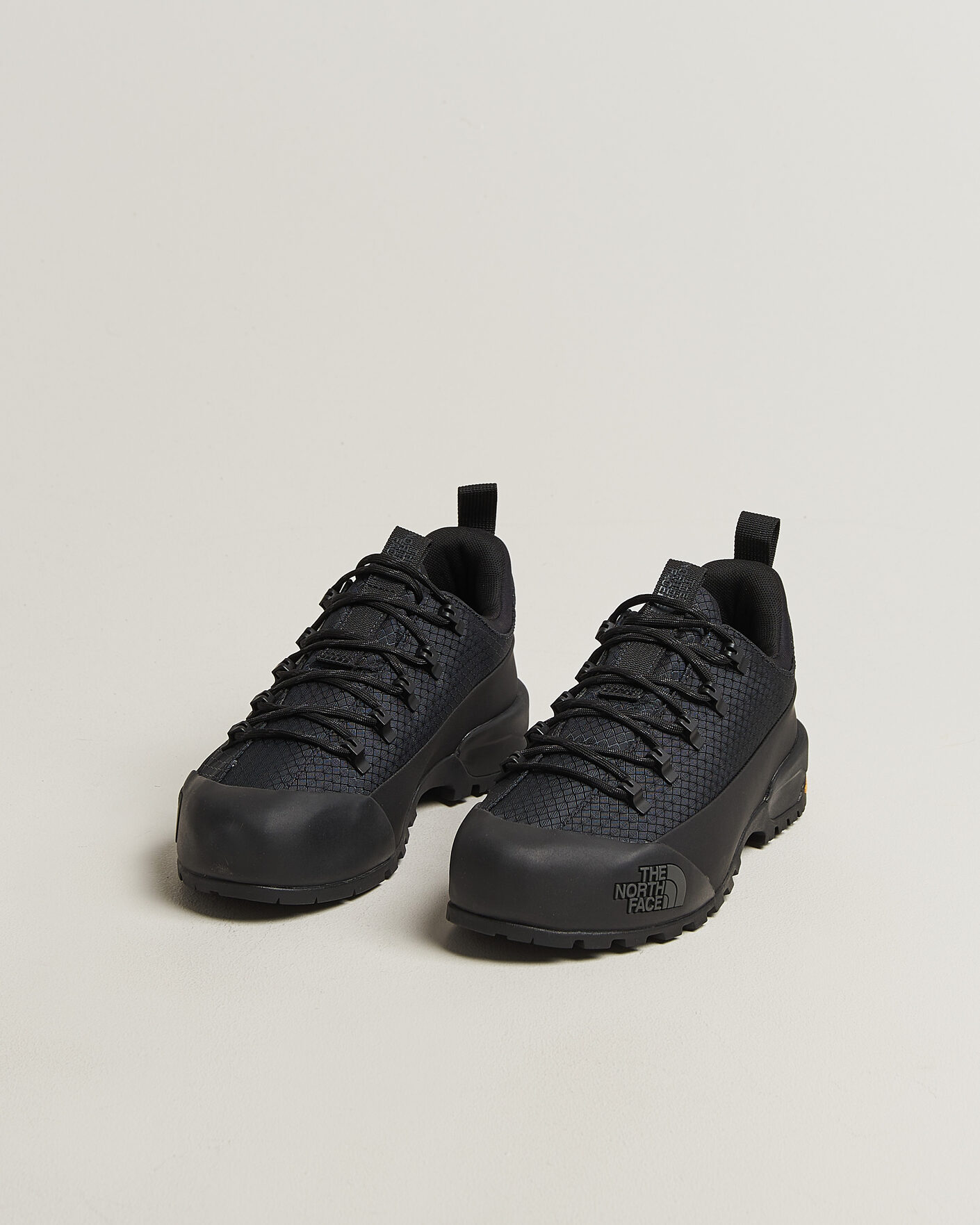 Danner Panorama Low 4 Trail Boot Black/Olive at CareOfCarl.com
