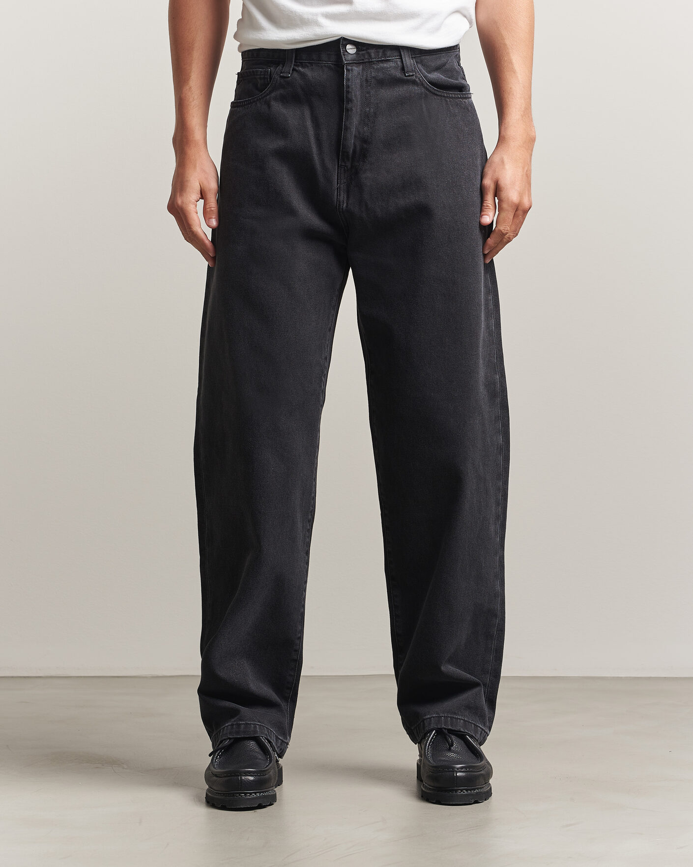 Men | Jeans | Carhartt WIP | Landon Pant Robertson Denim Black Stone Washed