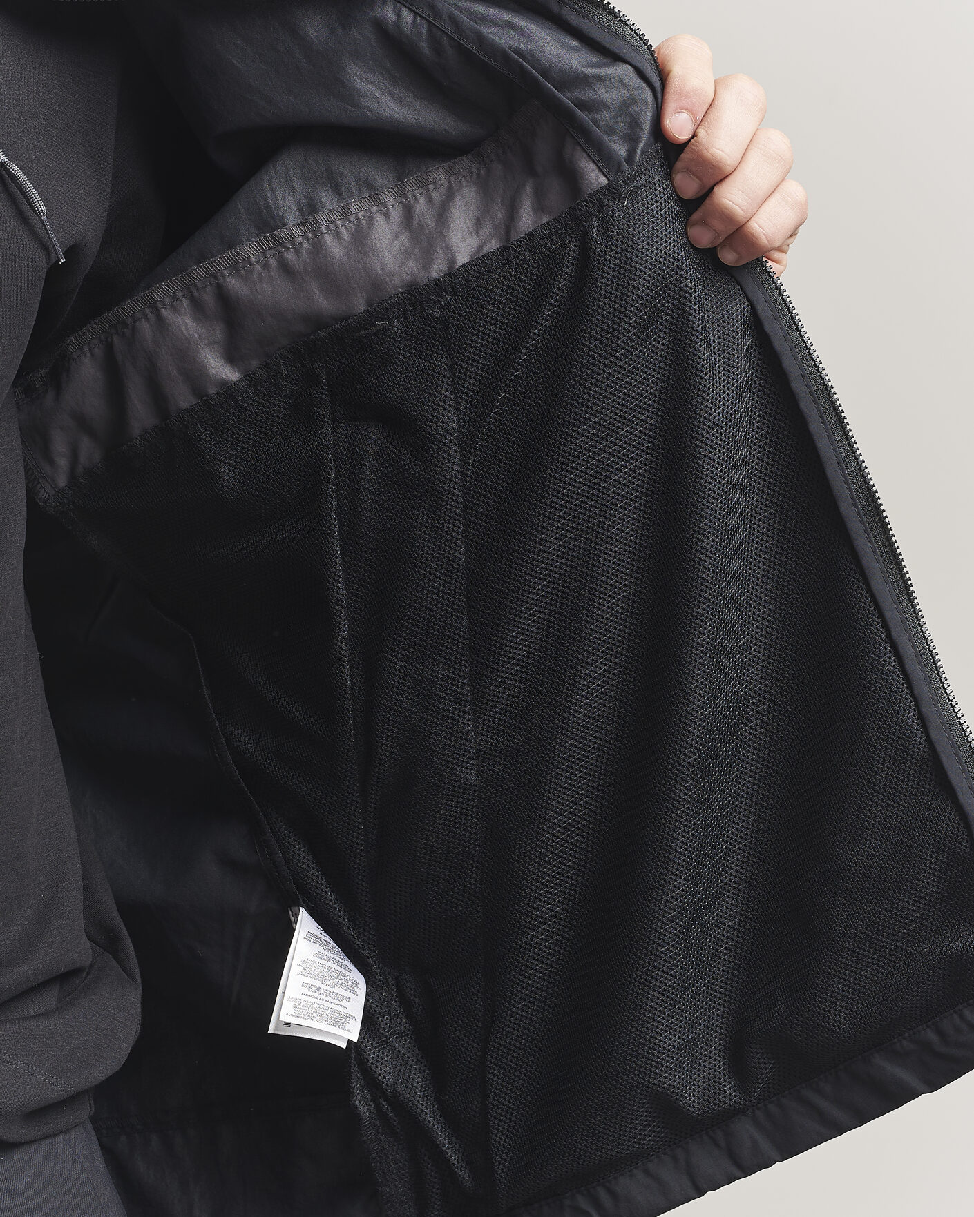 Men | Coats & Jackets | Columbia | Spire Valley Hooded Windbreaker Black