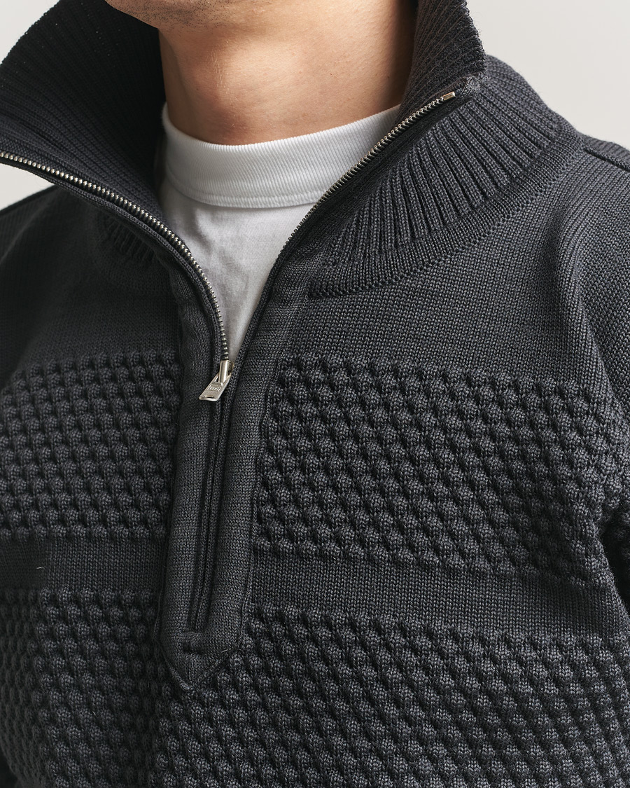 Men | Sweaters & Knitwear | S.N.S. Herning | Fisherman Short Zip Molten Grey