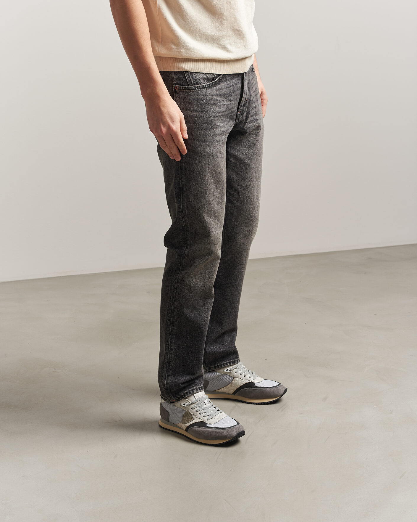 Men | Sneakers | Philippe Model | BLVille Low Running Sneaker Grey